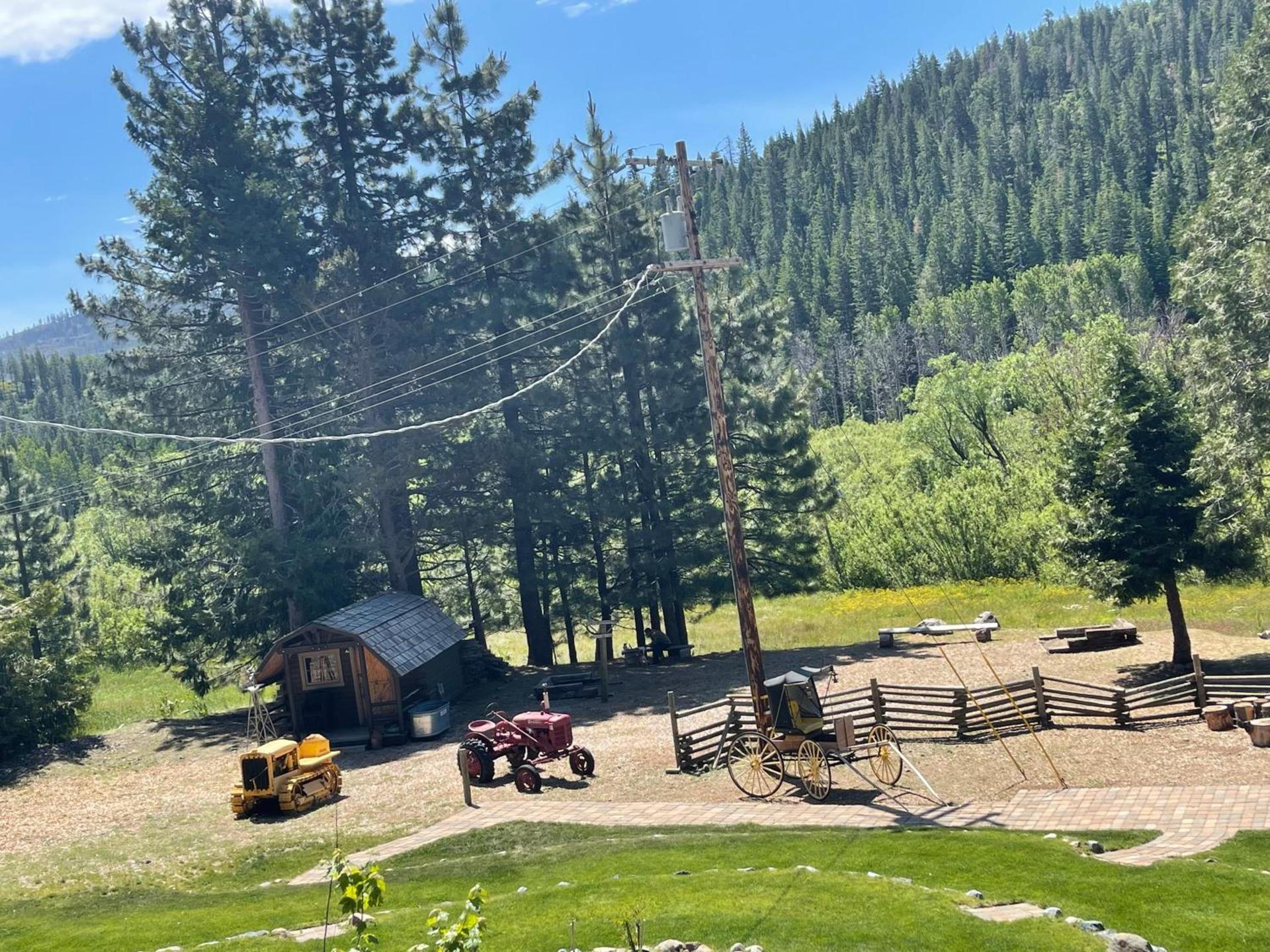 Sierra Woods Lodge photo 32