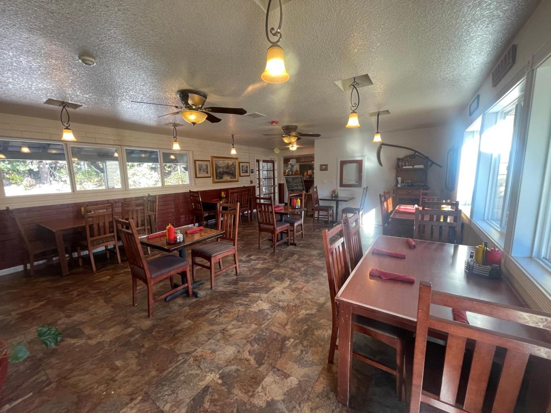 Sierra Woods Lodge photo 34