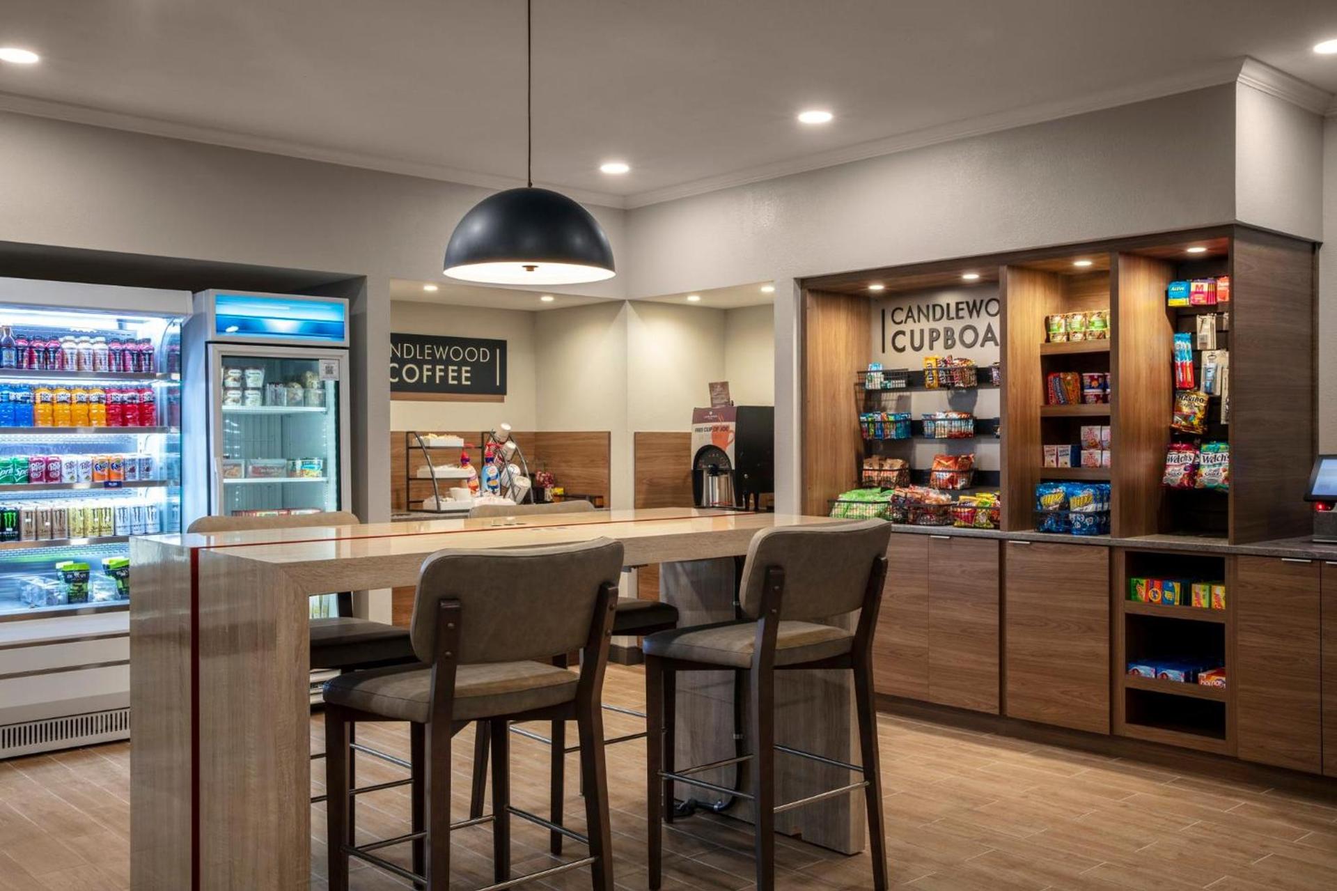 Candlewood Suites Mobile-Downtown by IHG photo 7