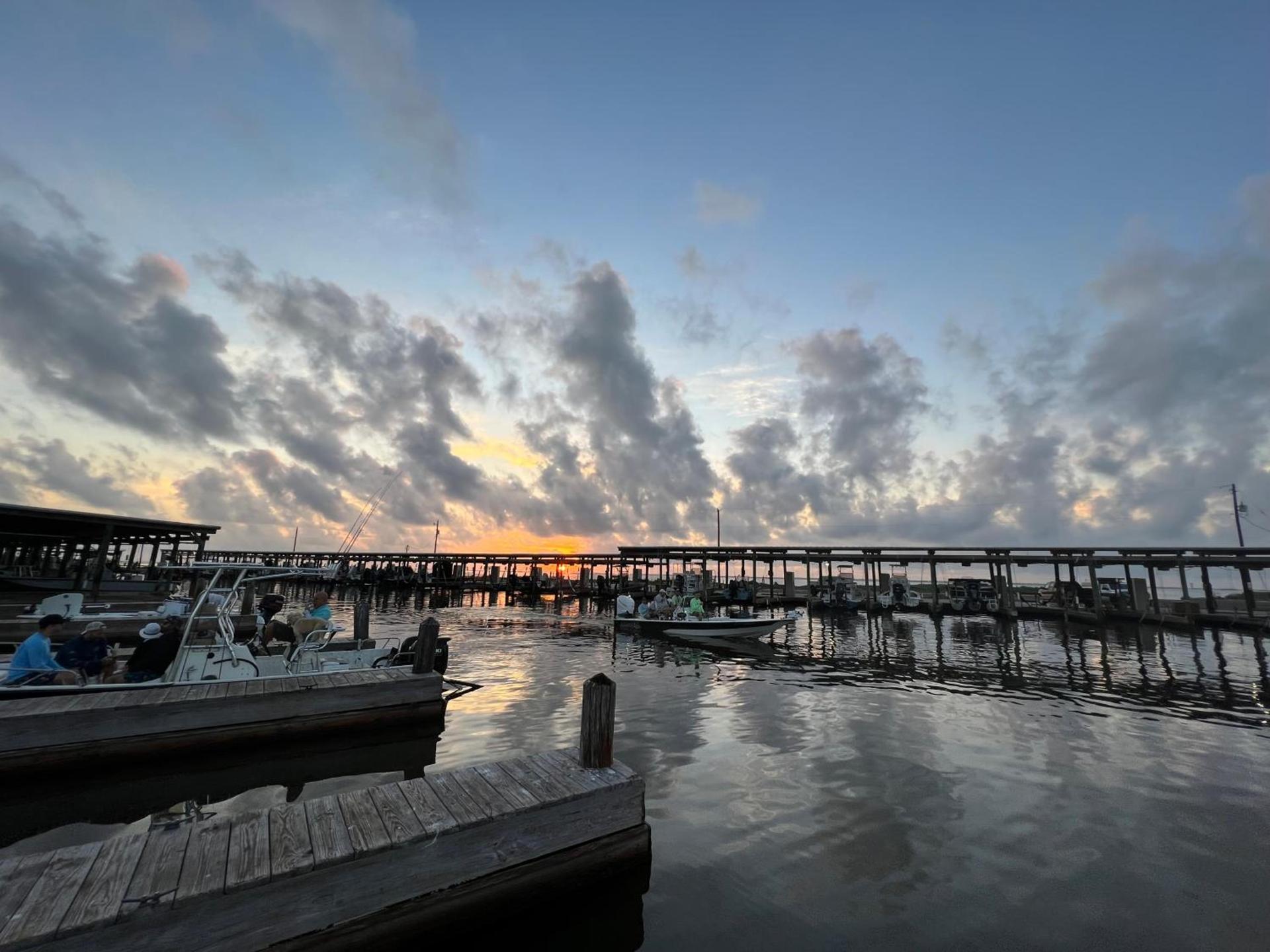 Bluff's Landing Marina & Lodge photo 13