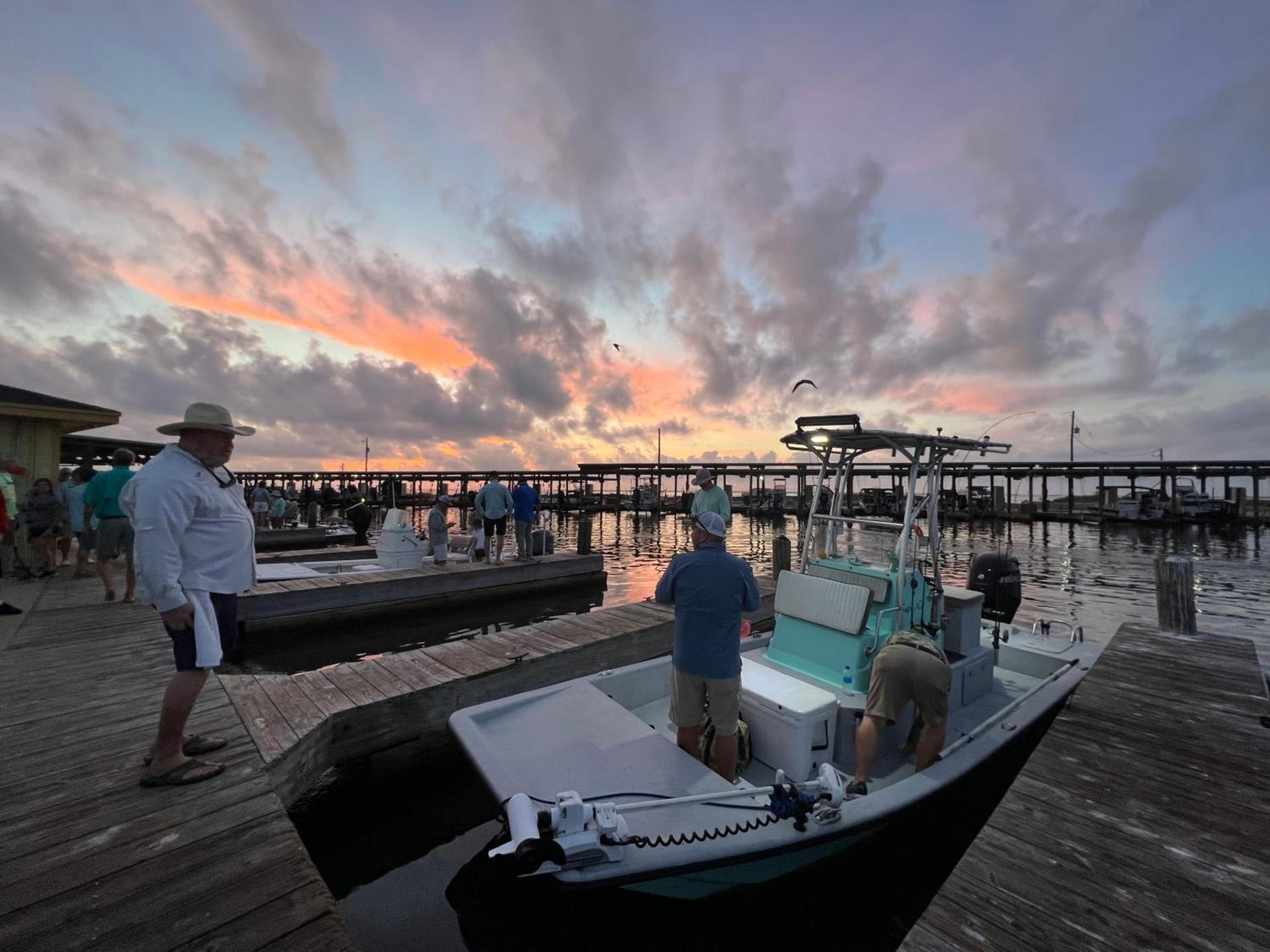 Bluff's Landing Marina & Lodge photo 12