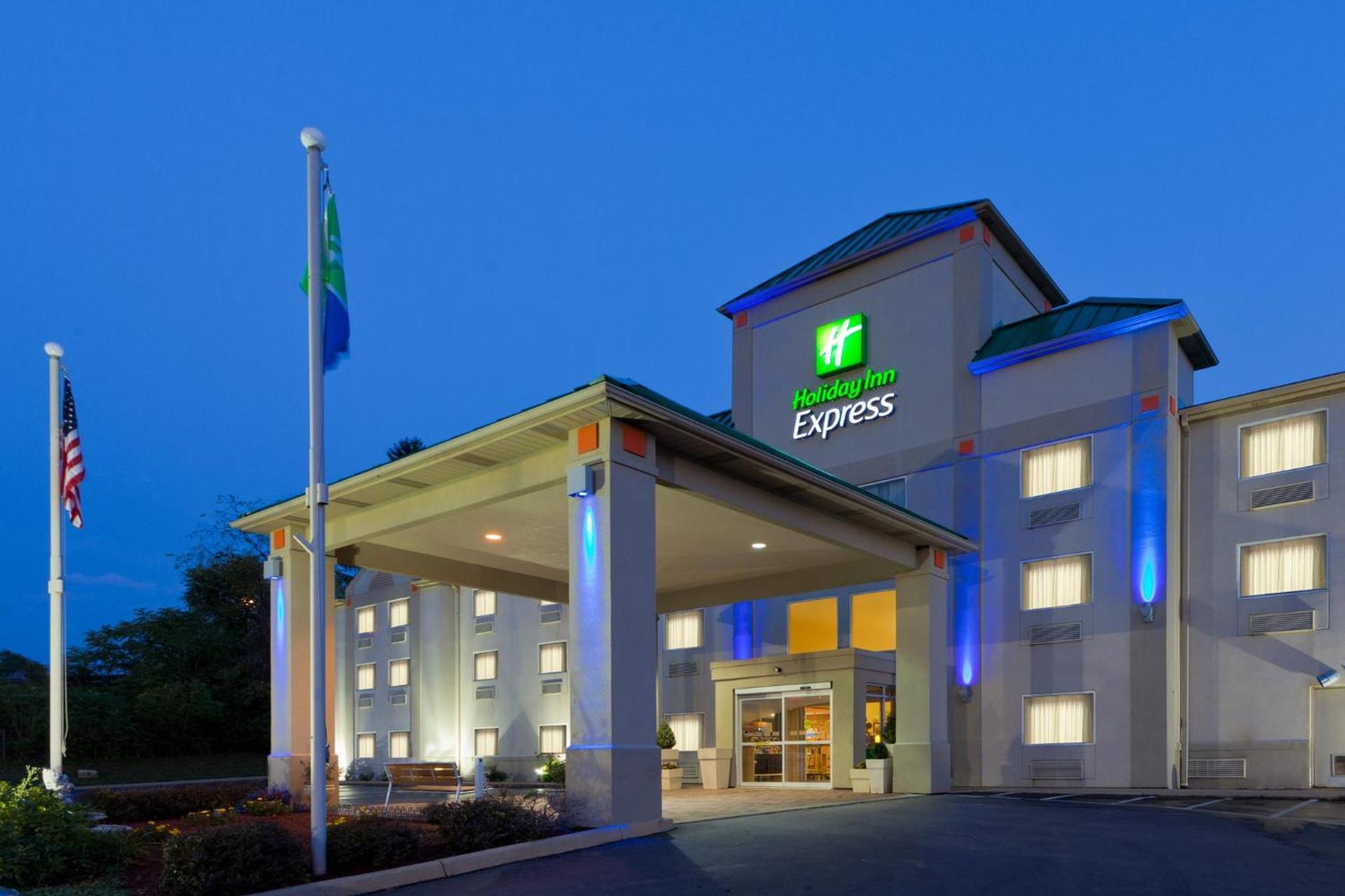 Holiday Inn Express Irwin PA TPK Exit 67 by IHG photo 12