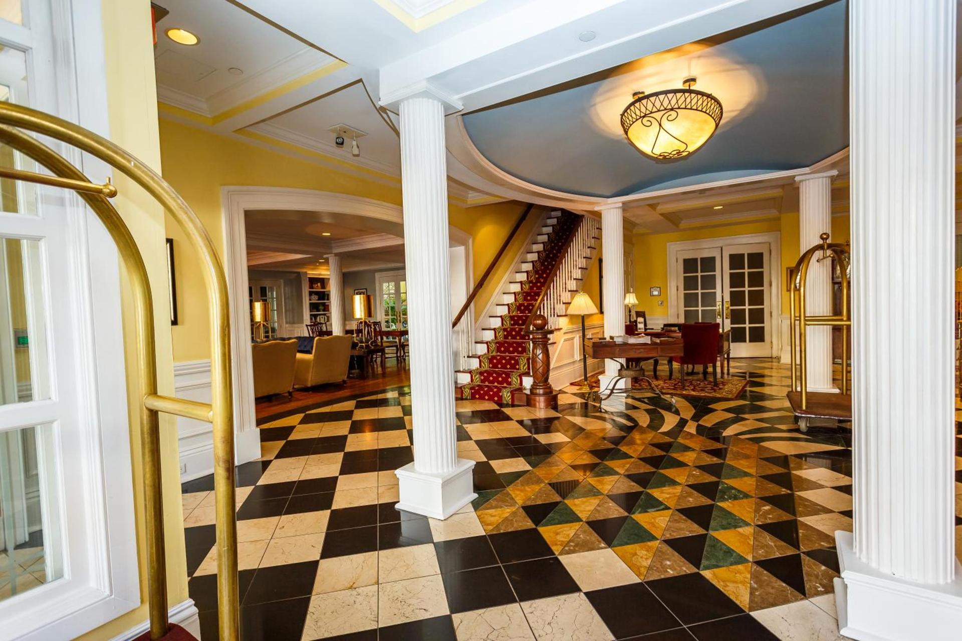 The Marshall House photo 28
