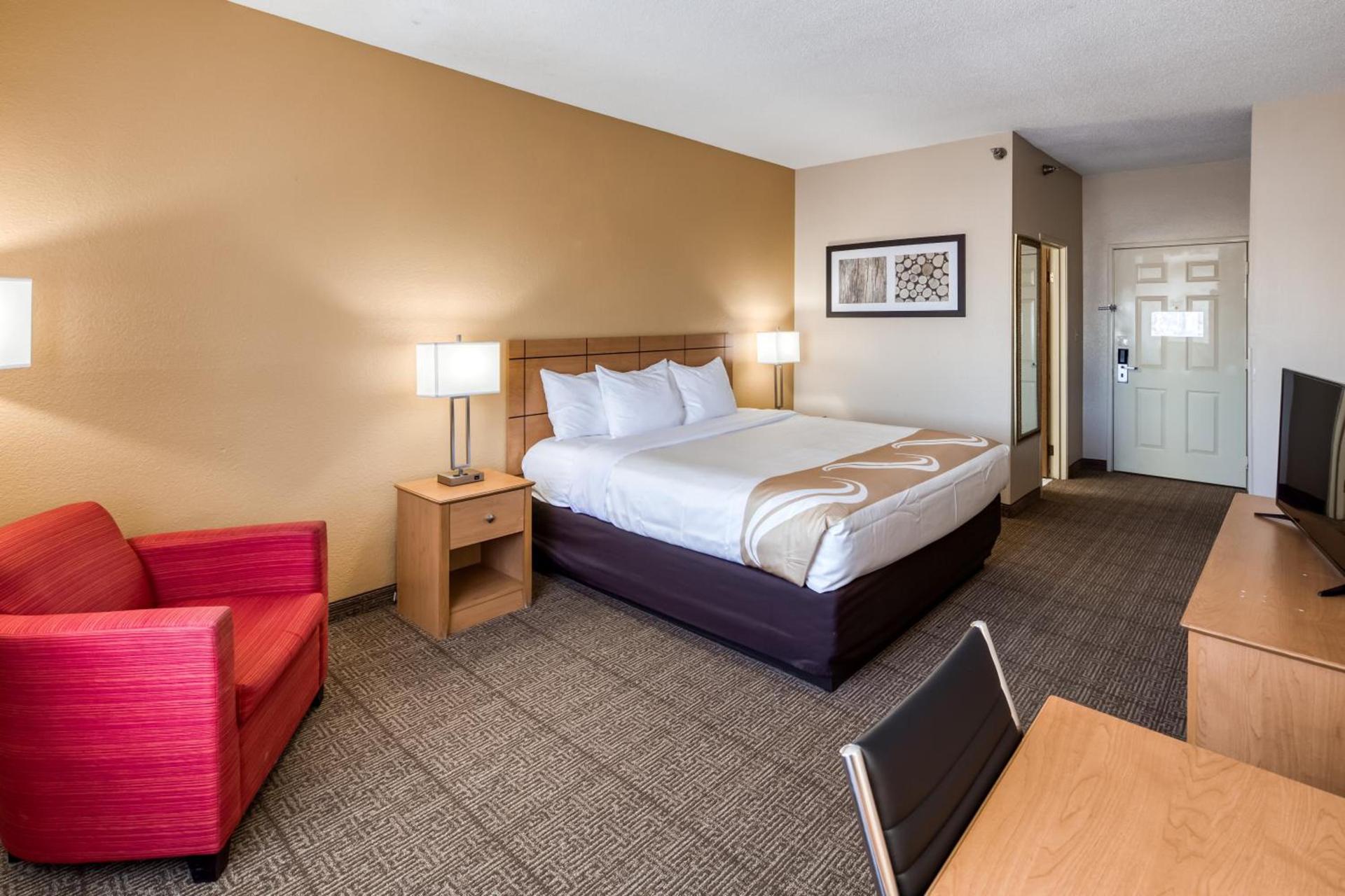 Quality Inn & Suites Springfield Southwest near I-72 photo 42