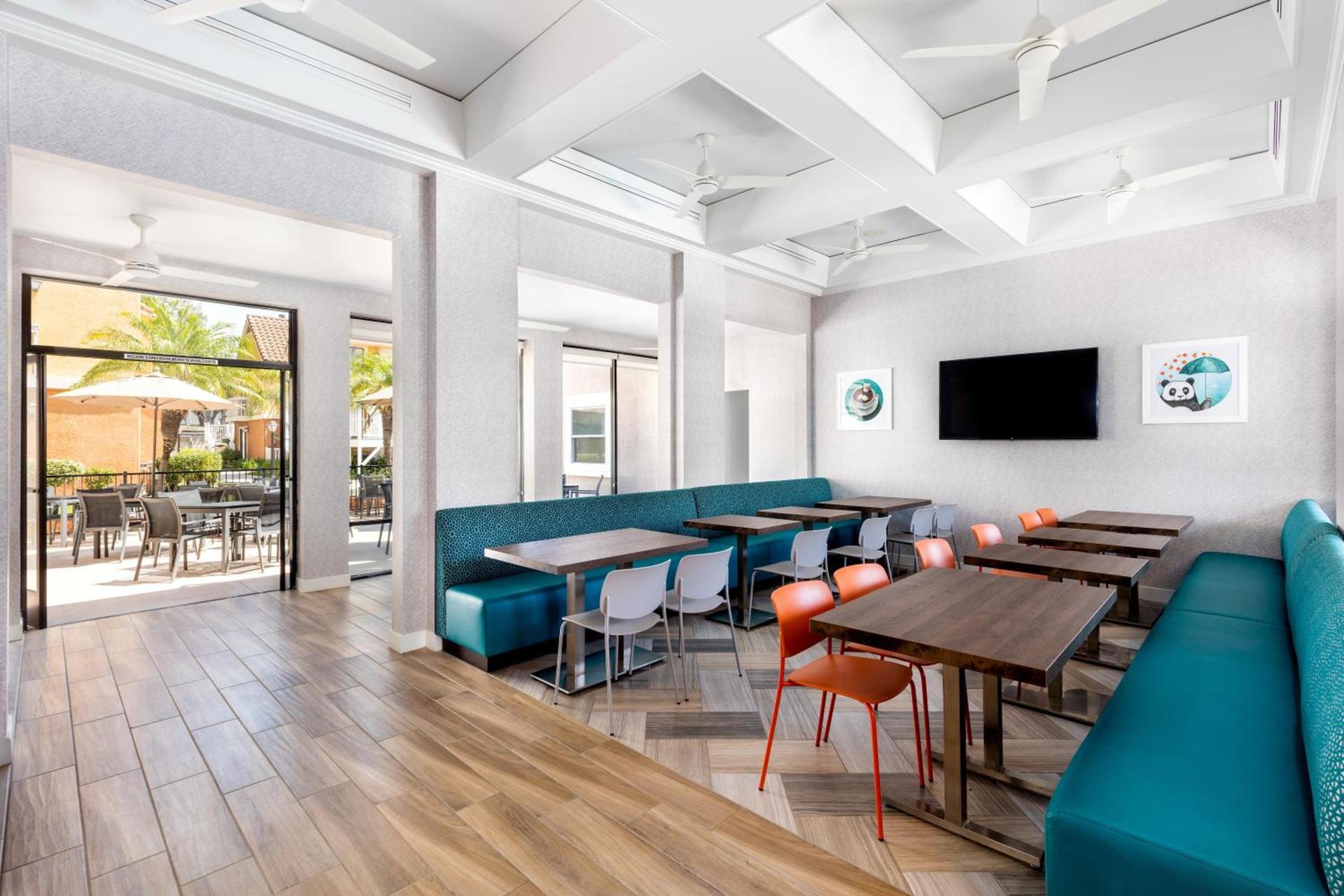 Clementine Hotel & Suites Anaheim photo 17