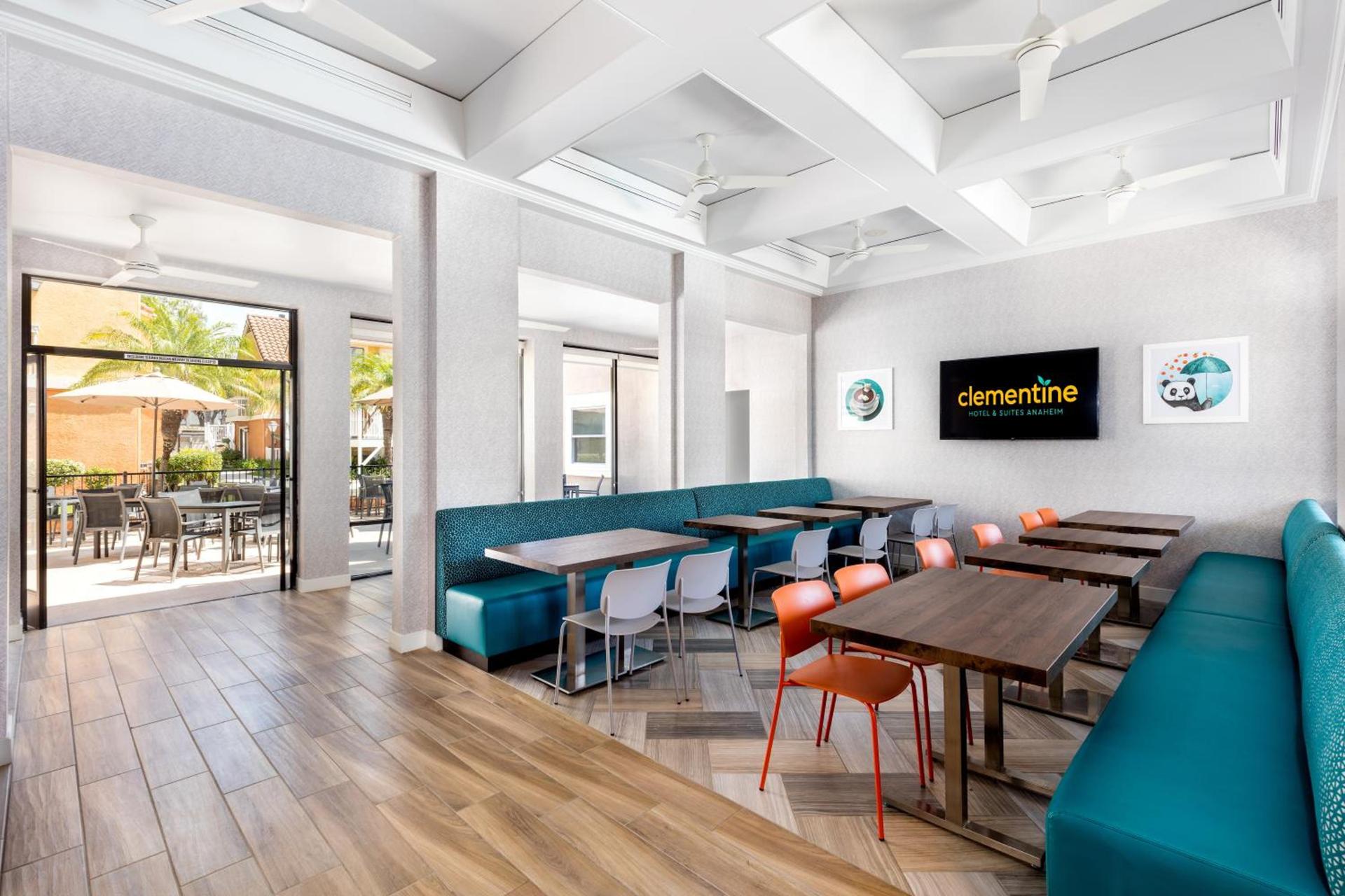 Clementine Hotel & Suites Anaheim photo 16