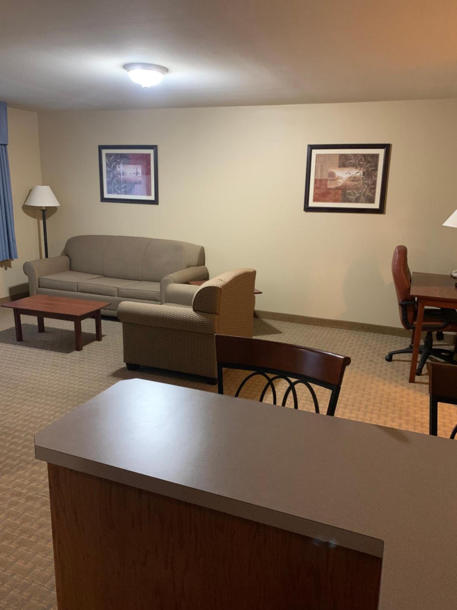 Corporate East Hotel photo 6