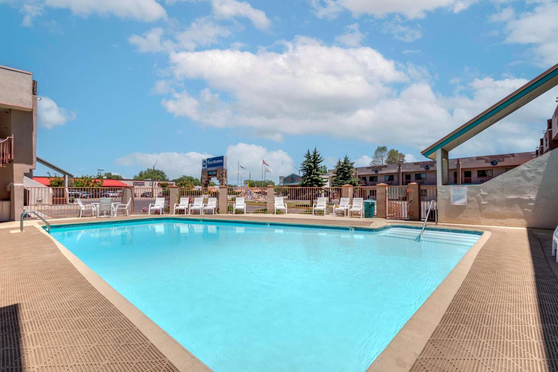 Turquoise Inn and Suites Cortez near Mesa Verde photo 6