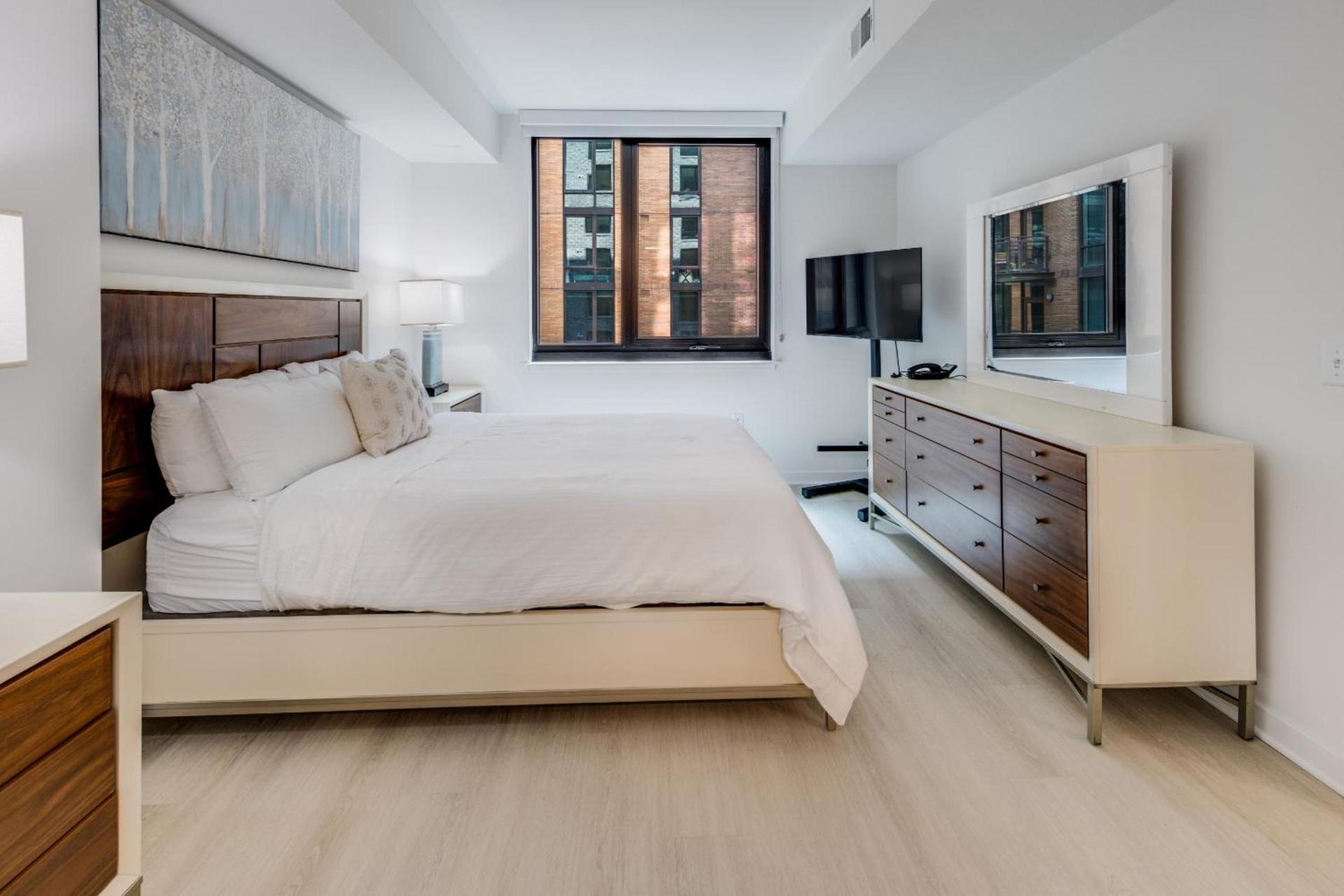 Global Luxury Suites at Capitol Hill photo 8