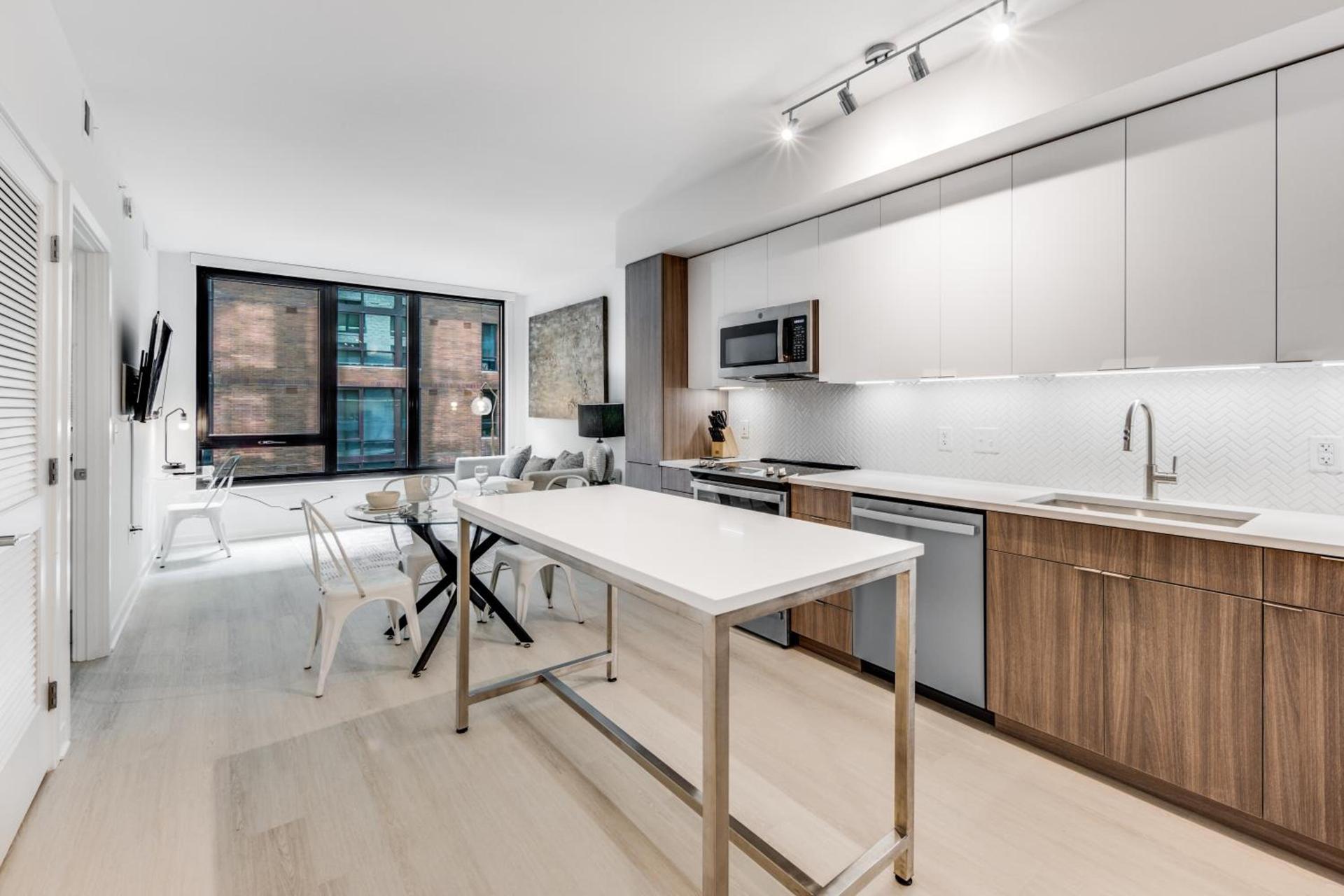 Global Luxury Suites at Capitol Hill photo 5