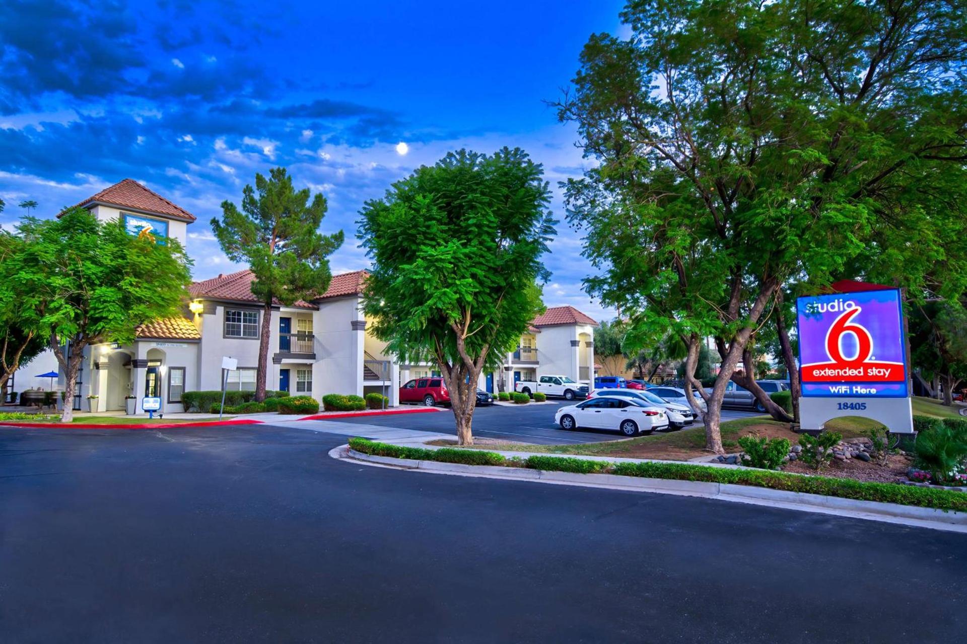 Studio 6-Phoenix, AZ - Deer Valley photo 1