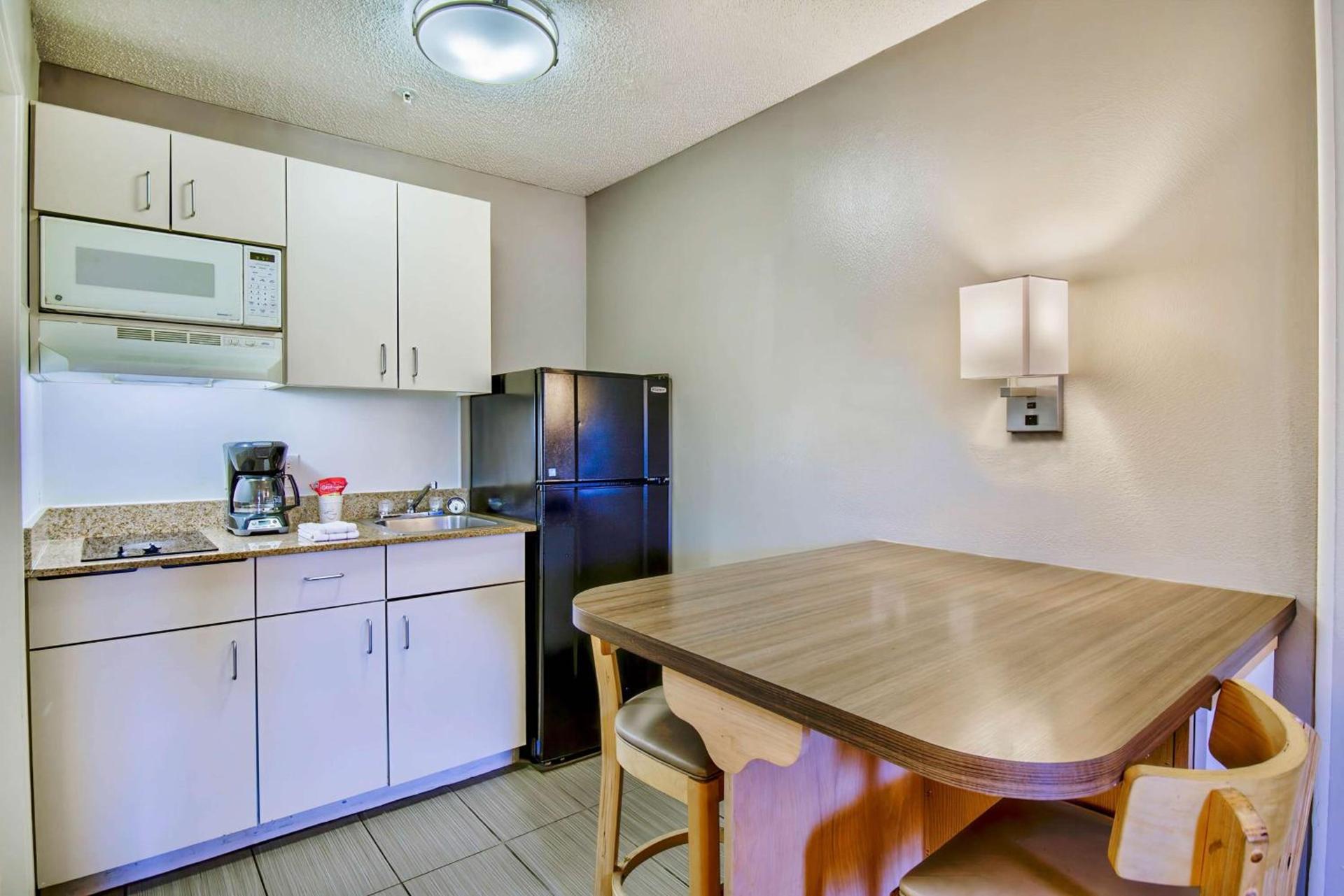 Studio 6-Phoenix, AZ - Deer Valley photo 15