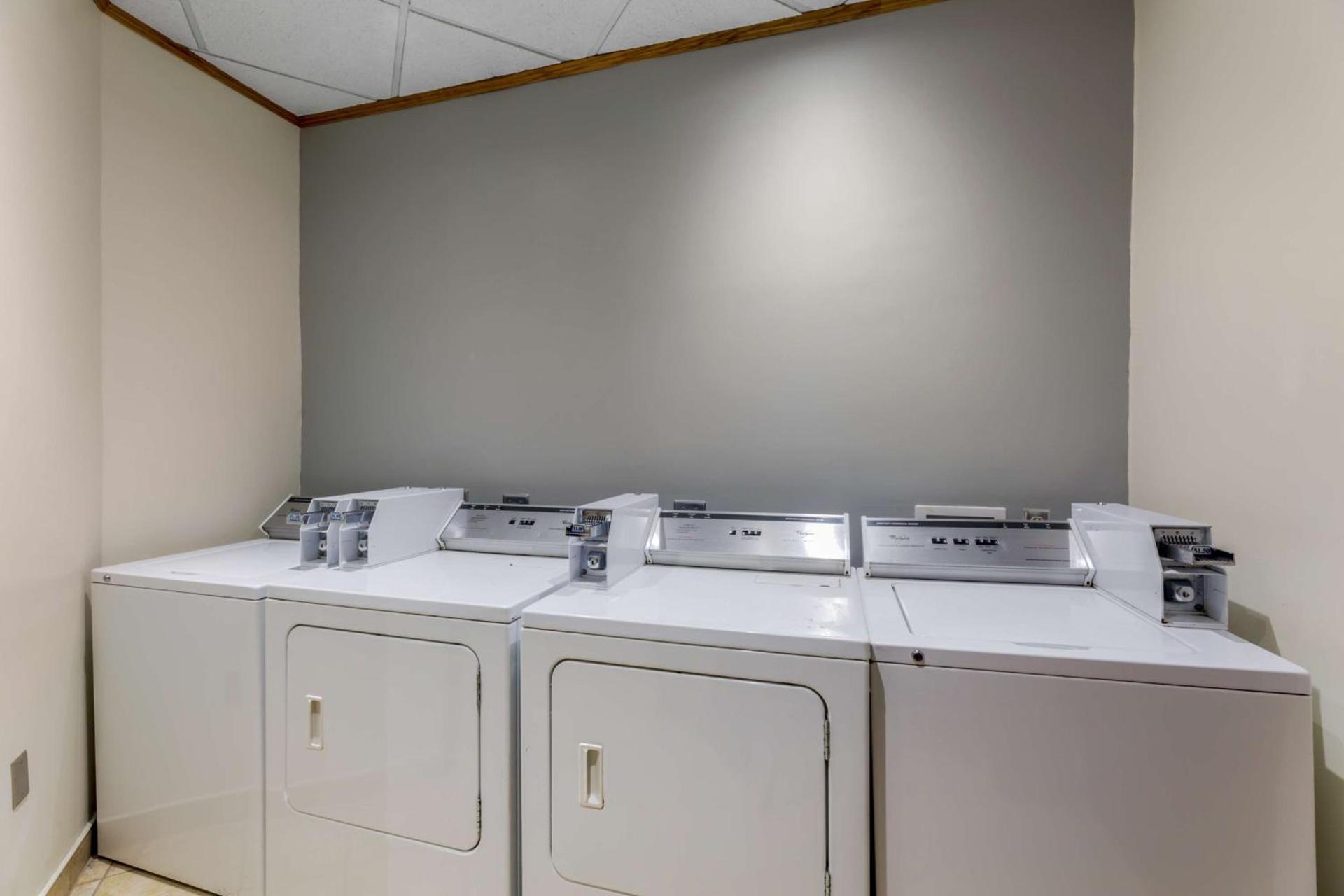 Best Western Plus Wooster Hotel & Conference Center photo 12