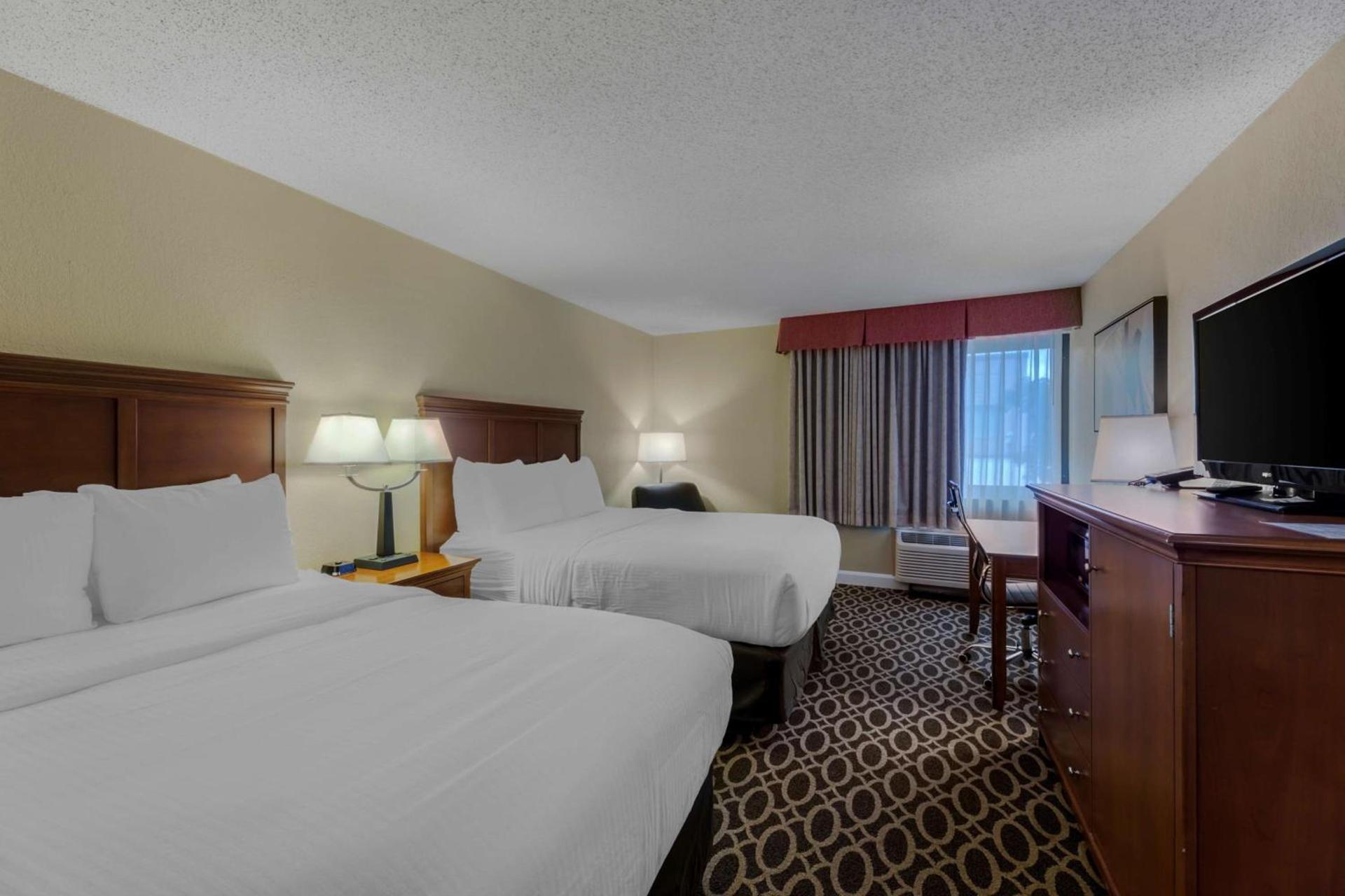 Best Western Plus Wooster Hotel & Conference Center photo 19