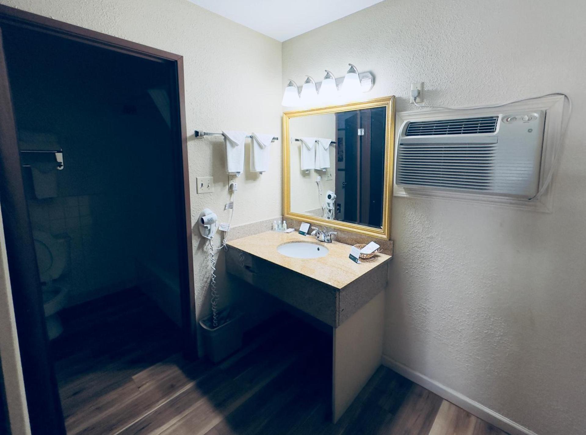 Quality Inn Durango photo 44