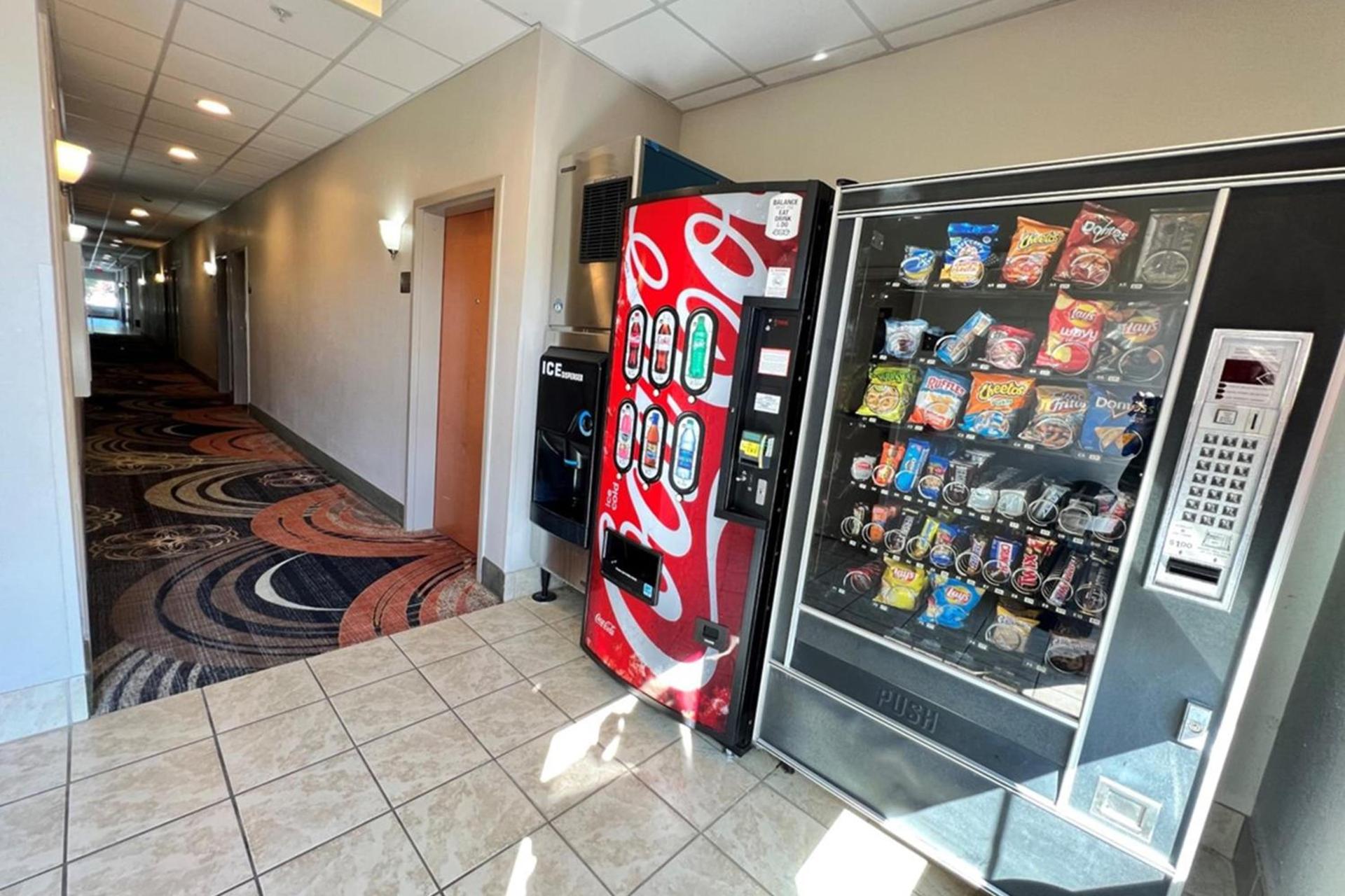 Econo Lodge Augusta West near Fort Gordon photo 42