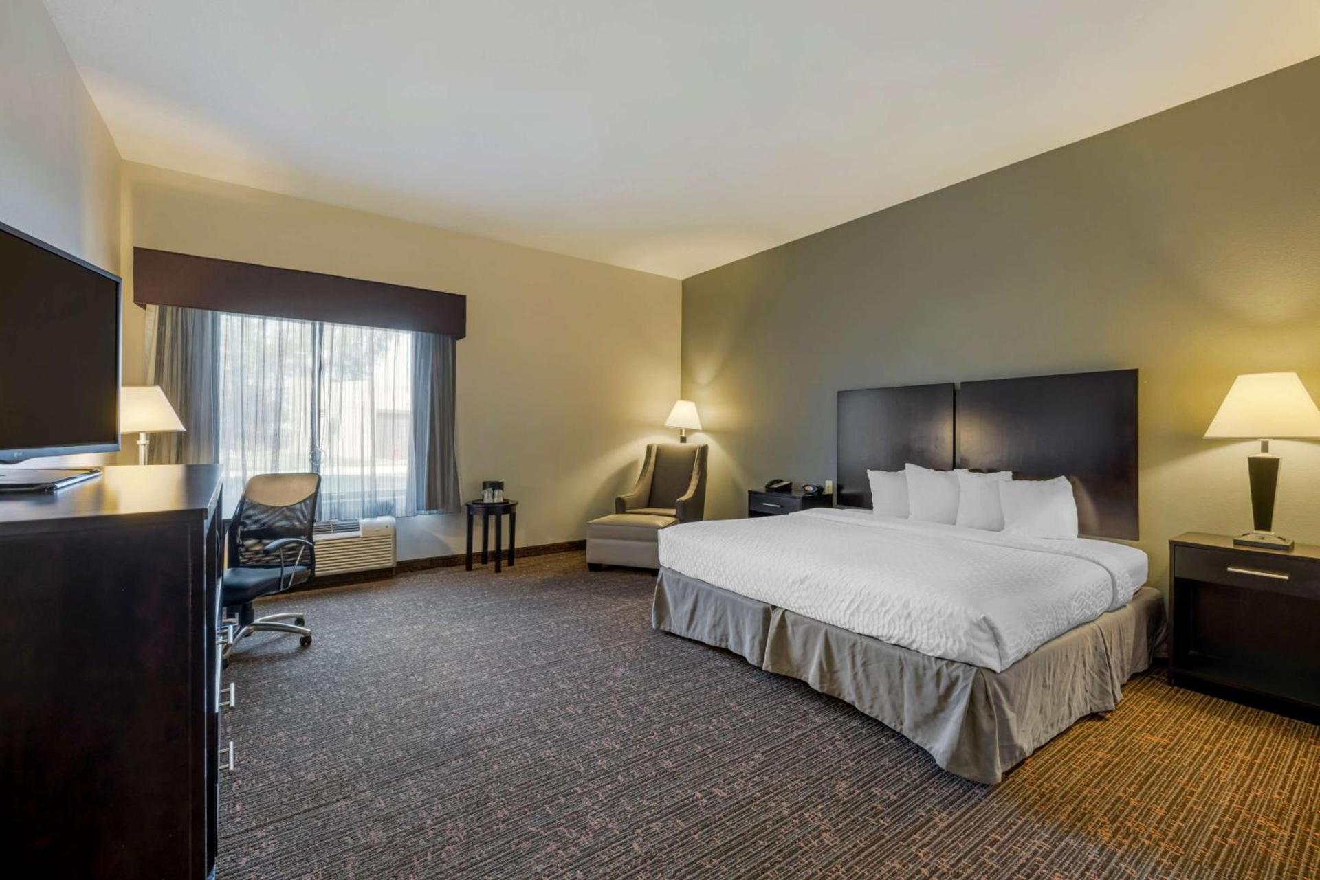 Best Western Plus Omaha Airport Inn photo 24