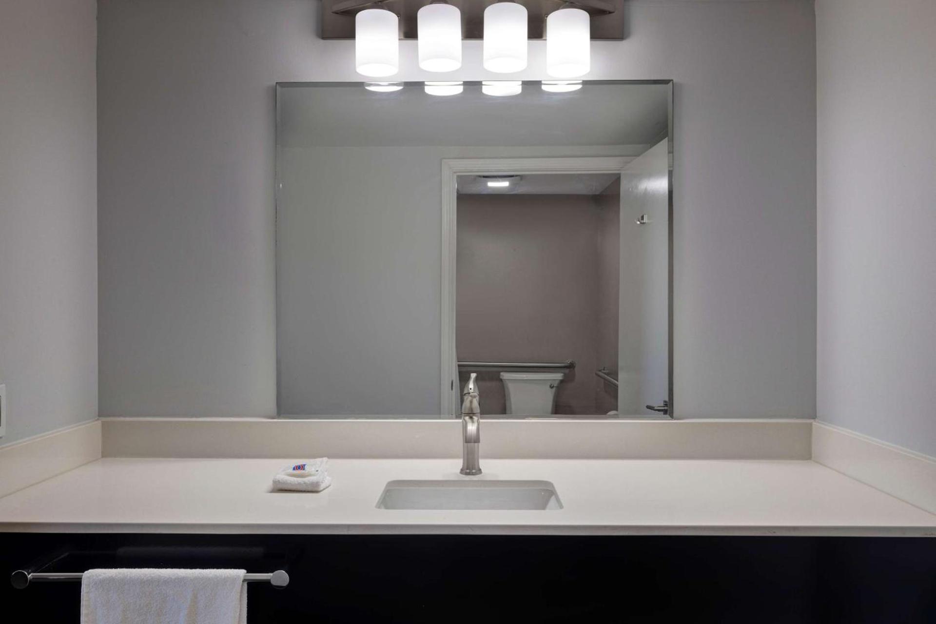 Motel 6 Bonne Terre, MO photo 16