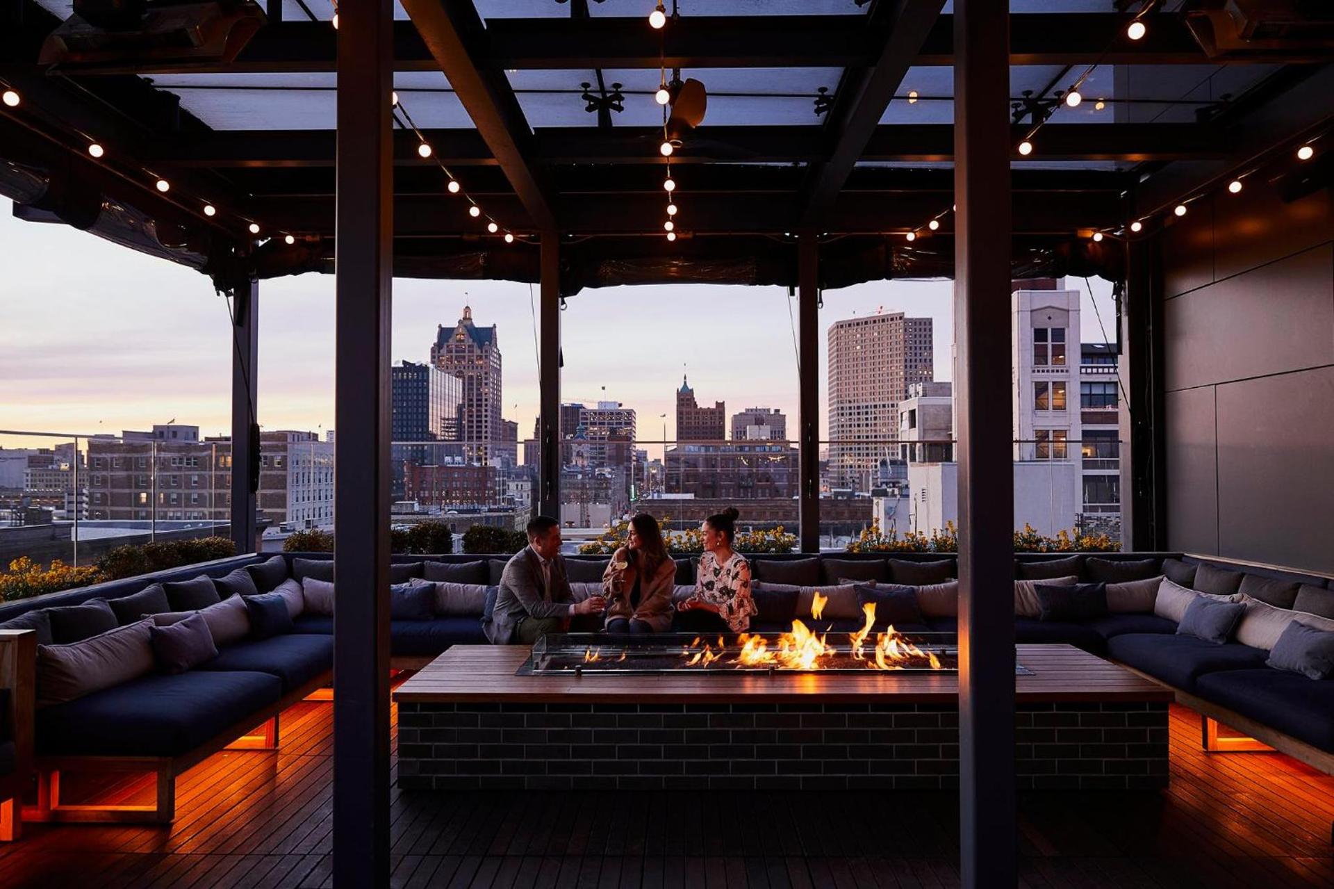 Kimpton Journeyman Hotel by IHG photo 66