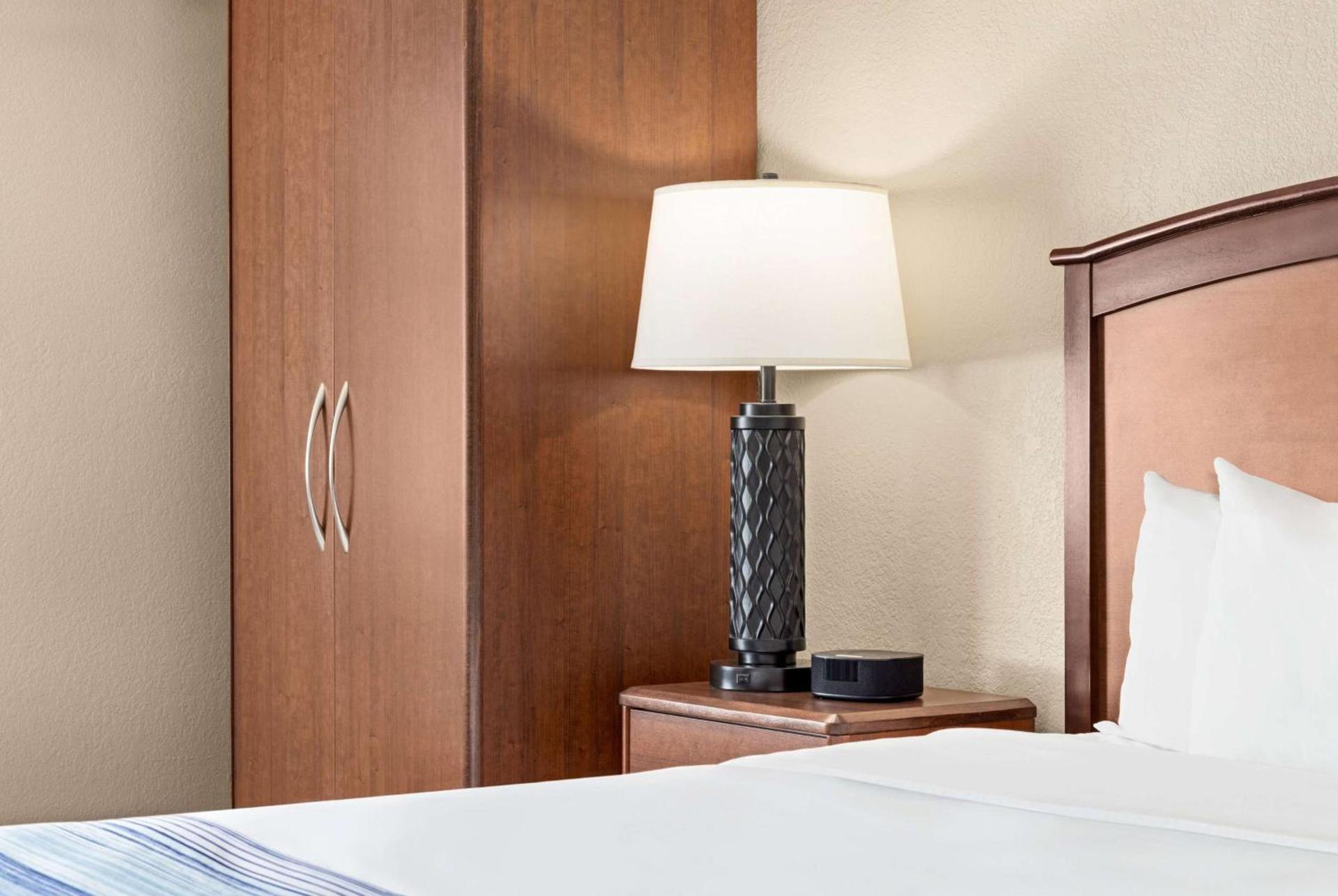 AmericInn by Wyndham Roseau photo 21