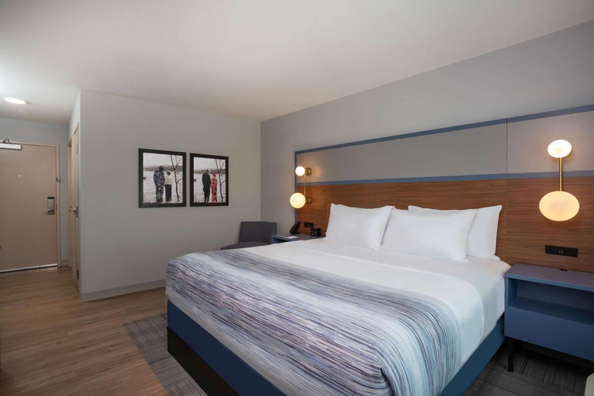 AmericInn by Wyndham San Angelo photo 52