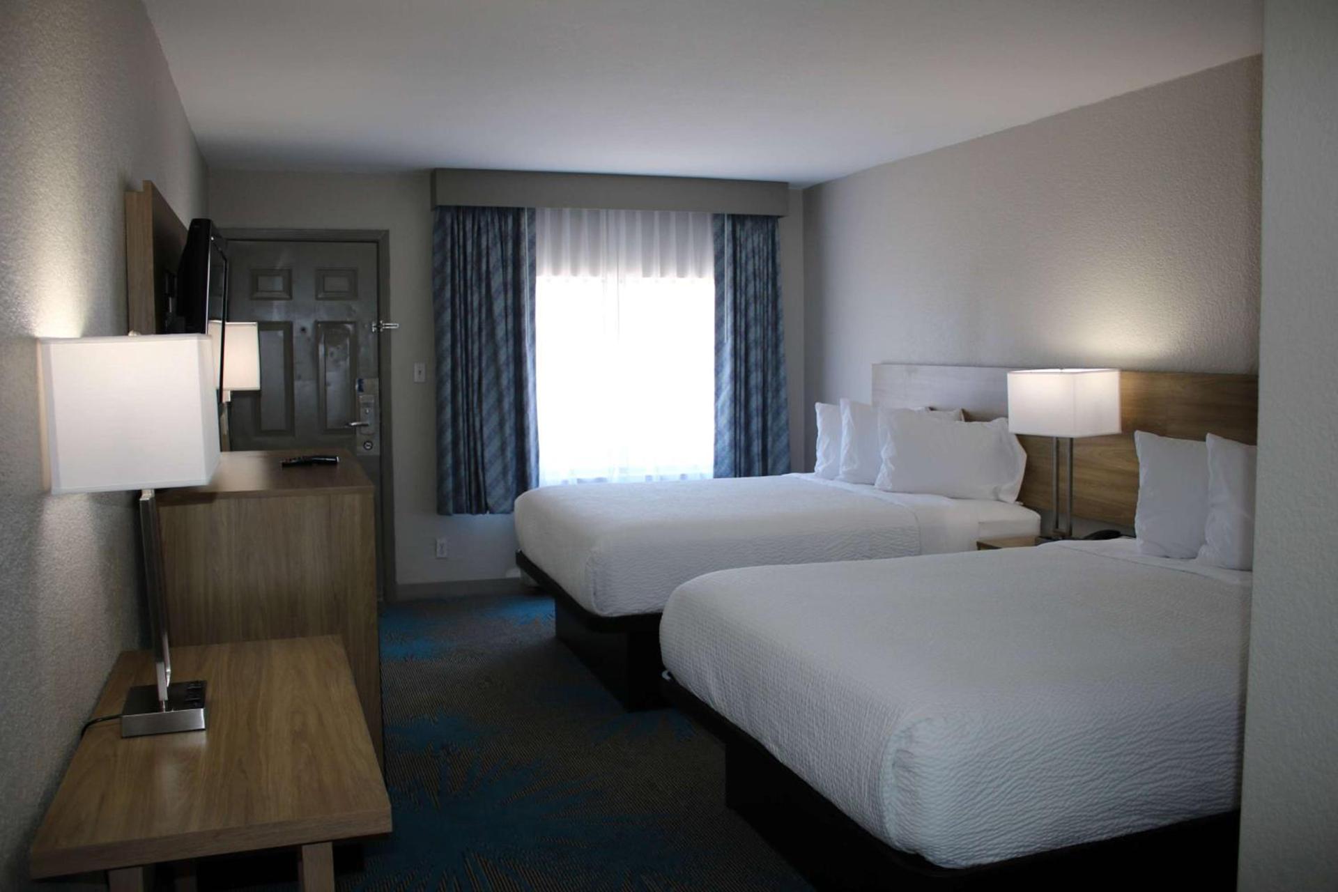 Days Inn by Wyndham Waco University Area photo 42