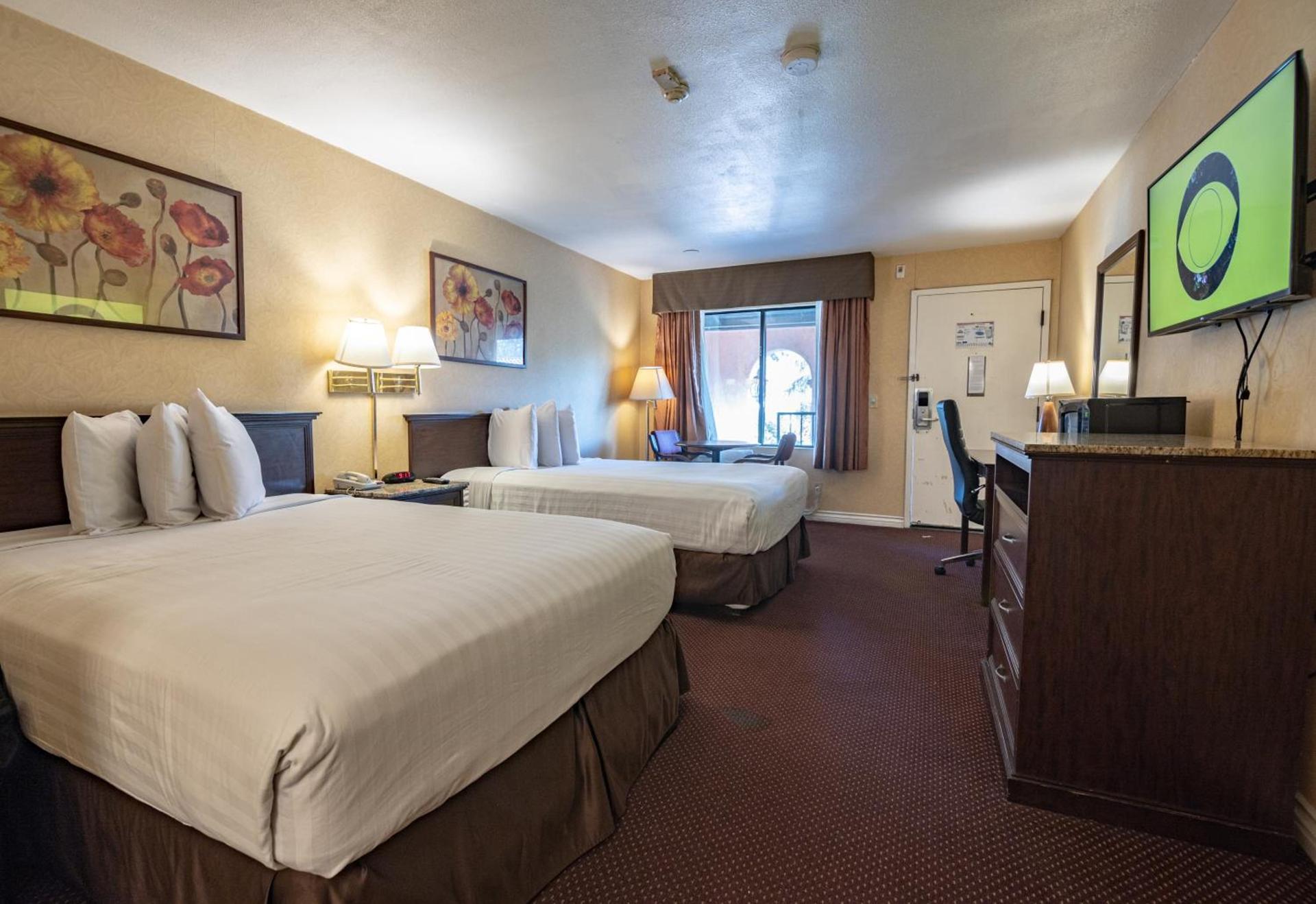 Hospitality Inn photo 19