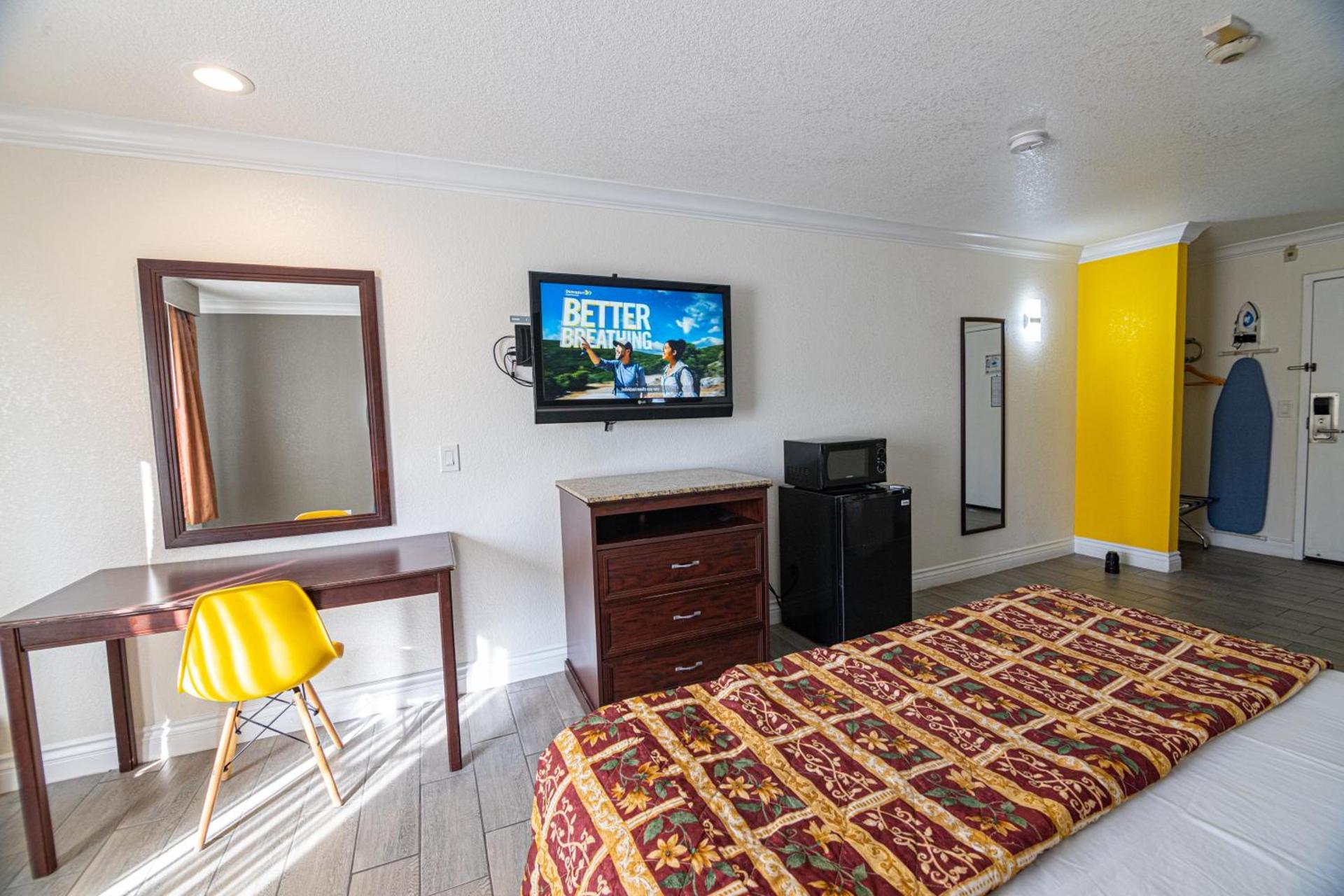 Hospitality Inn photo 29