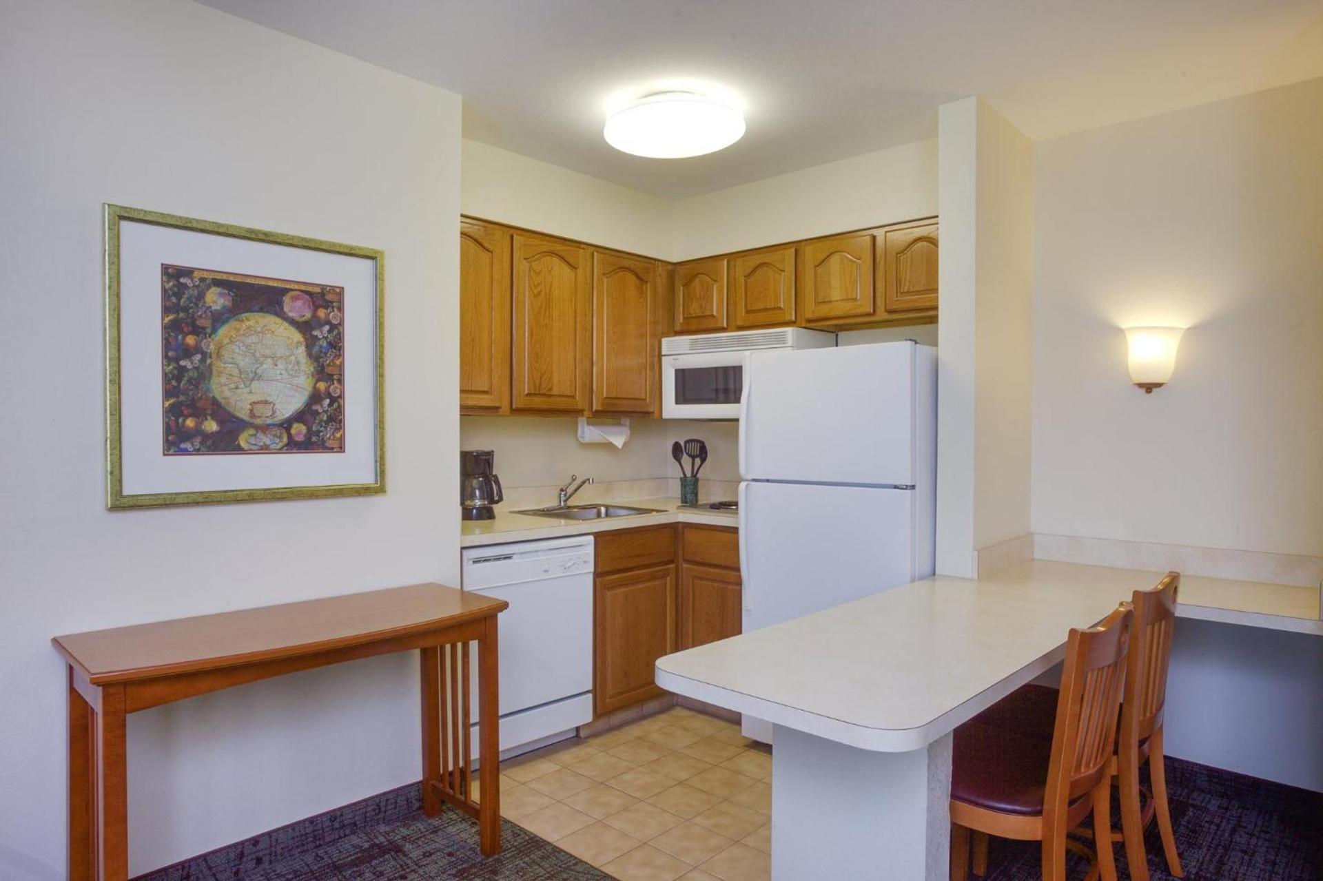 Staybridge Suites Corning by IHG photo 6