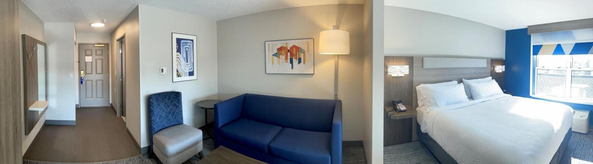 Holiday Inn Express & Suites Marquette by IHG photo 15