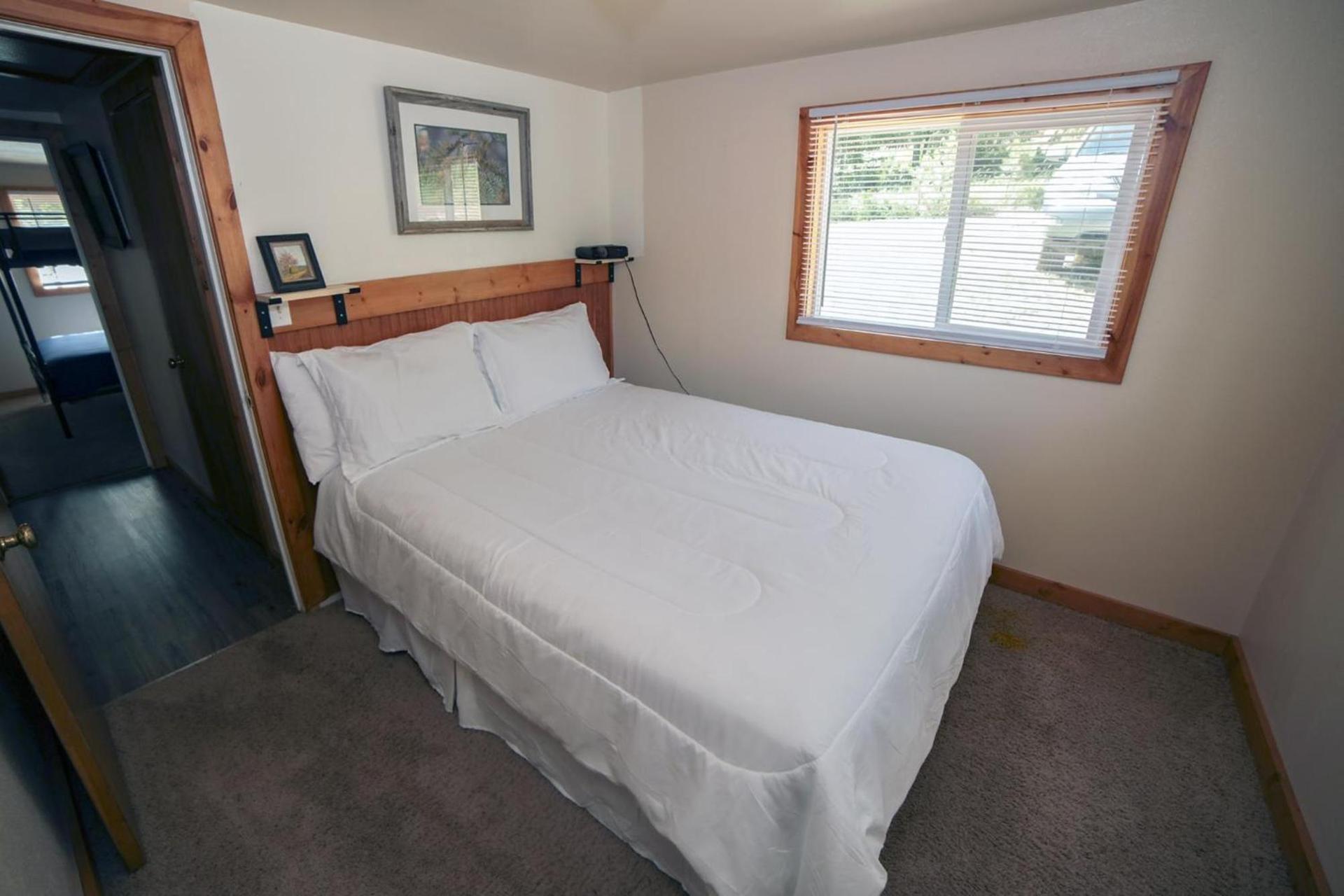 Ponderosa Lodge photo 15