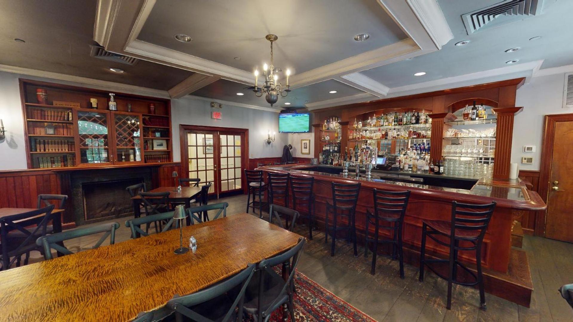 Avon Old Farms Hotel photo 7