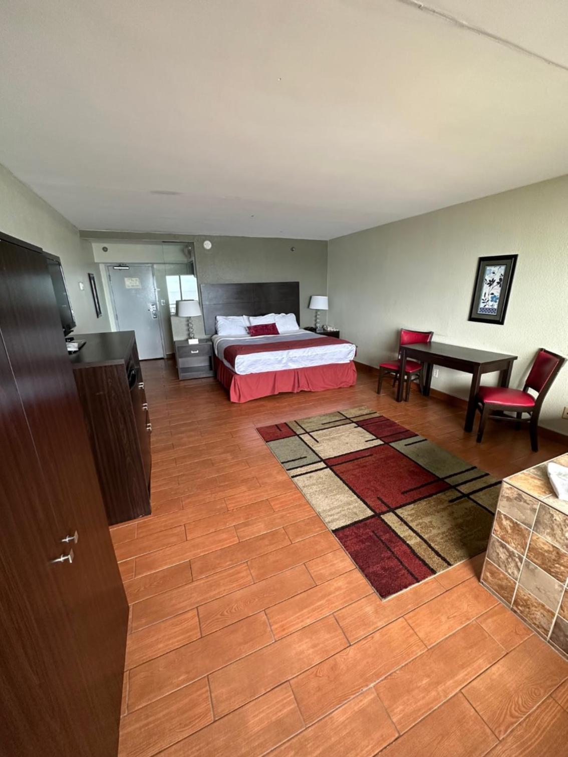 Sandcastle Resort photo 3