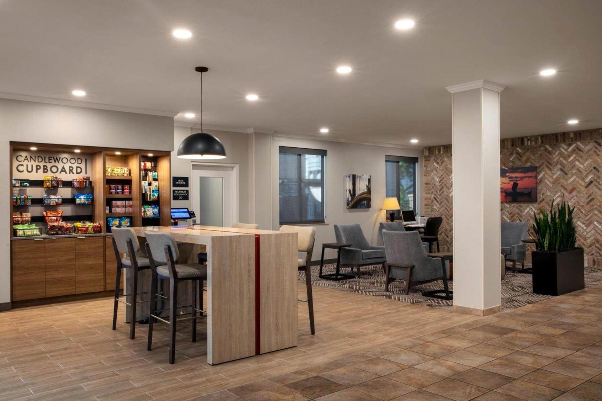 Candlewood Suites Mobile-Downtown by IHG photo 15