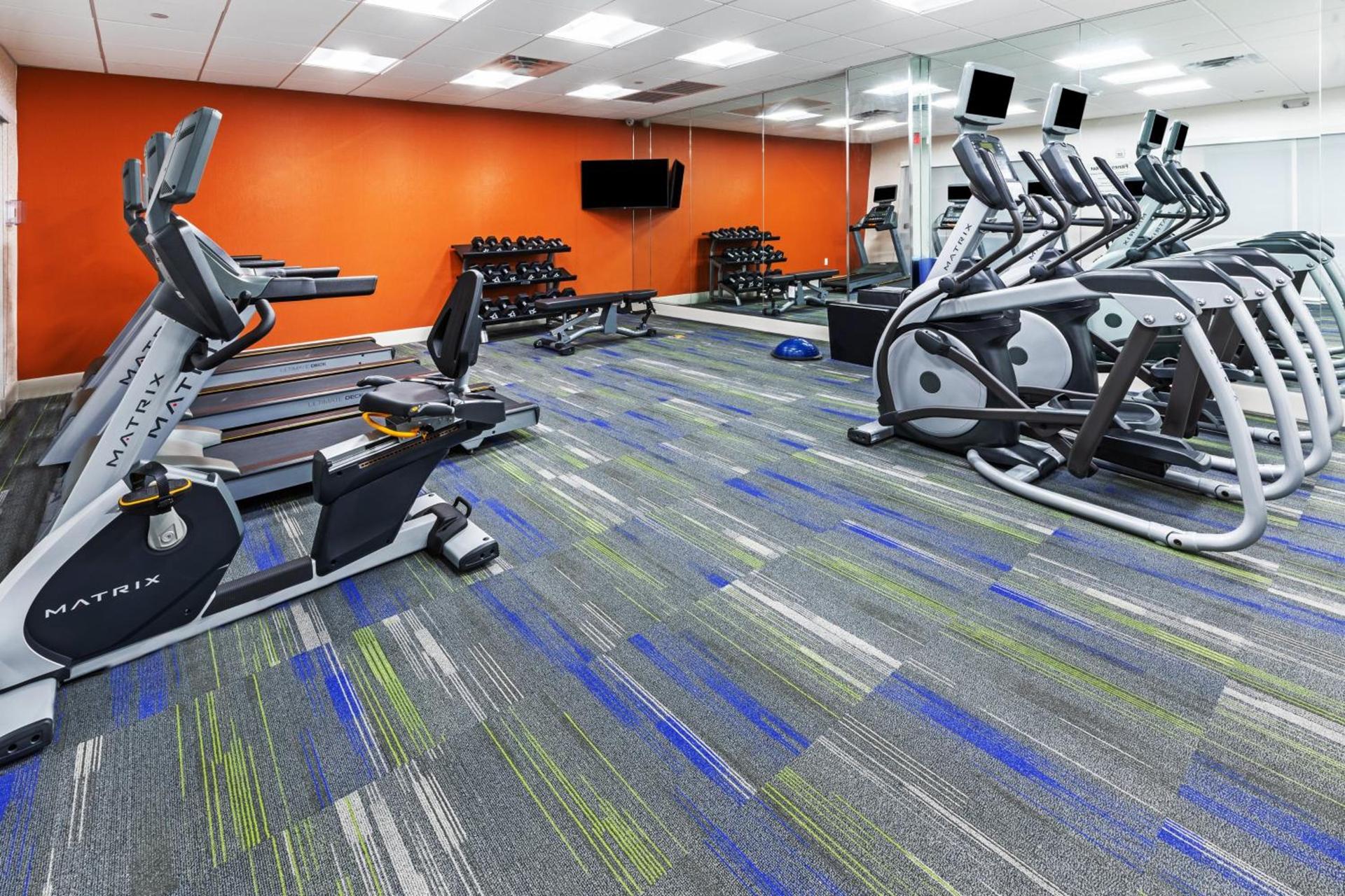 Holiday Inn Express & Suites - Stafford NW - Sugar Land by IHG photo 31