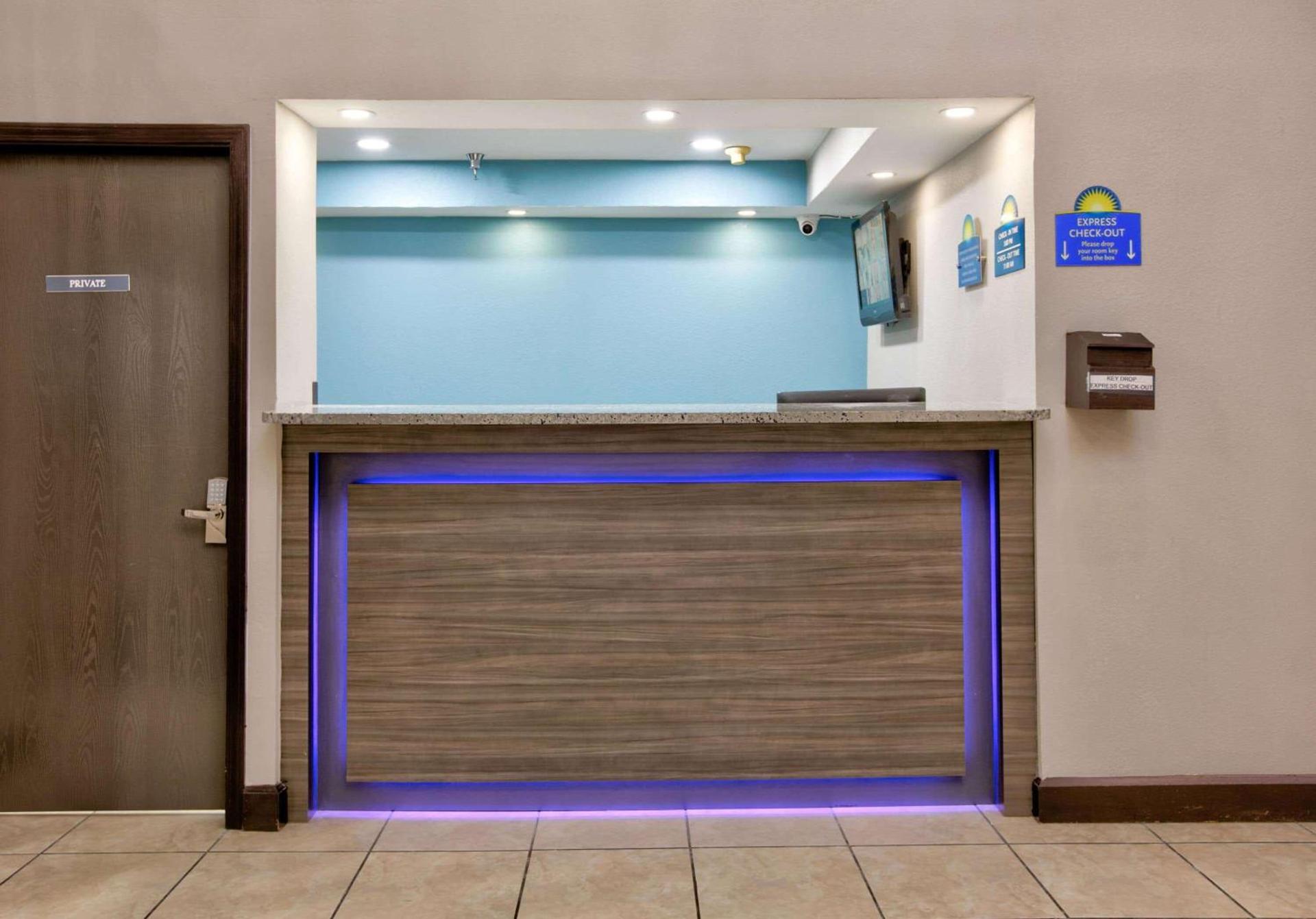 Days Inn by Wyndham Tunica Resorts photo 13