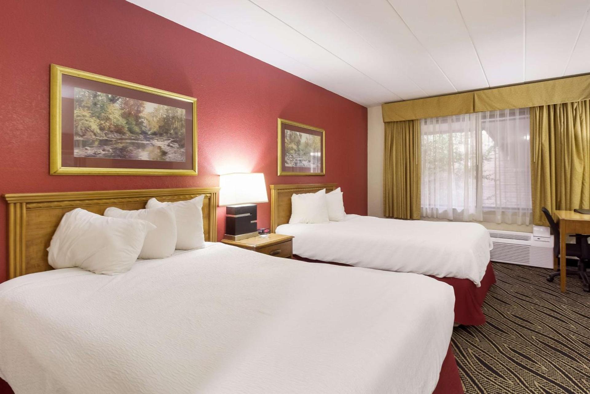 Best Western Braddock Inn photo 23