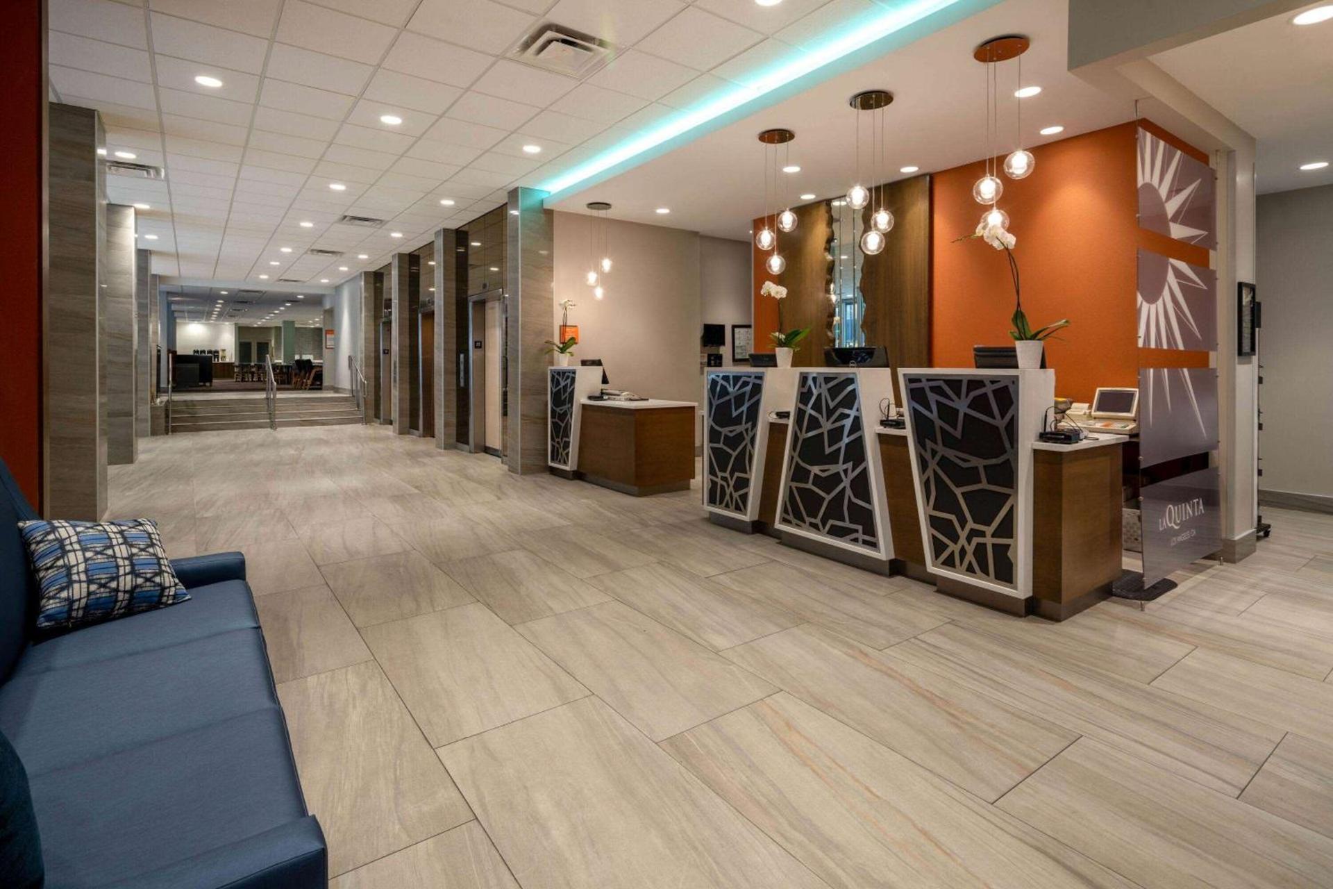 Hilton Garden Inn LAX Los Angeles Airport photo 5