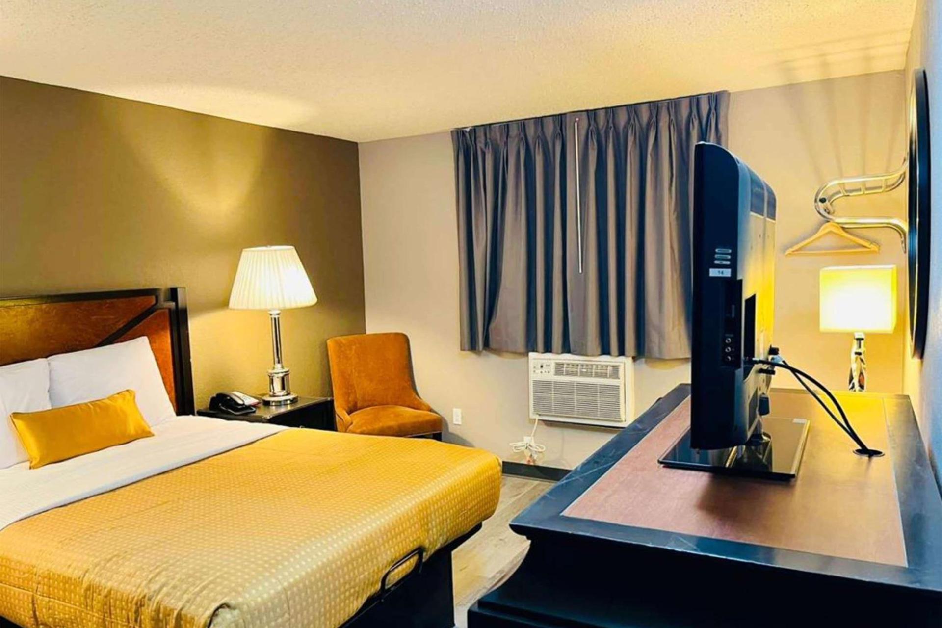 Super 8 by Wyndham Benton Harbor St Joseph photo 9
