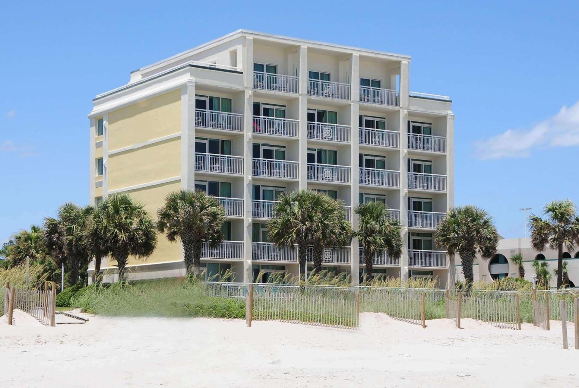 The Sandbar Hotel, Trademark Collection by Wyndham photo 1