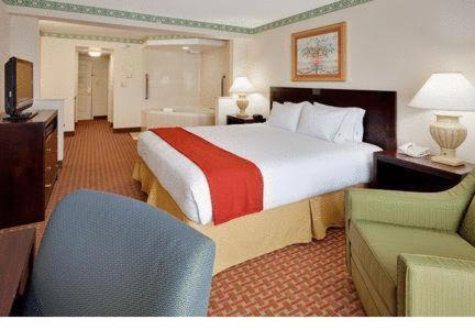 Holiday Inn Express Hotel & Suites Easton by IHG photo 6