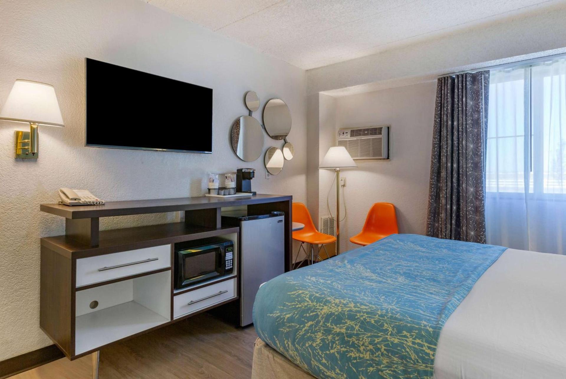 Howard Johnson by Wyndham Billings photo 22