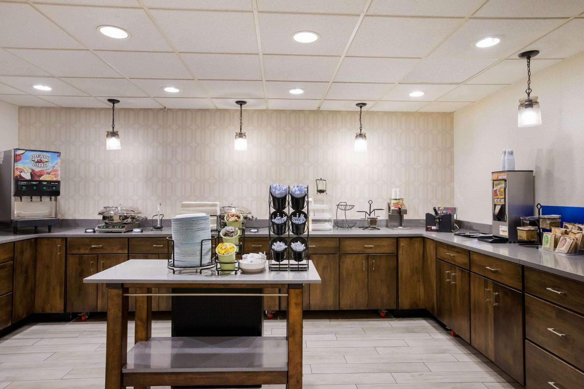 Best Western Kendallville Inn photo 7