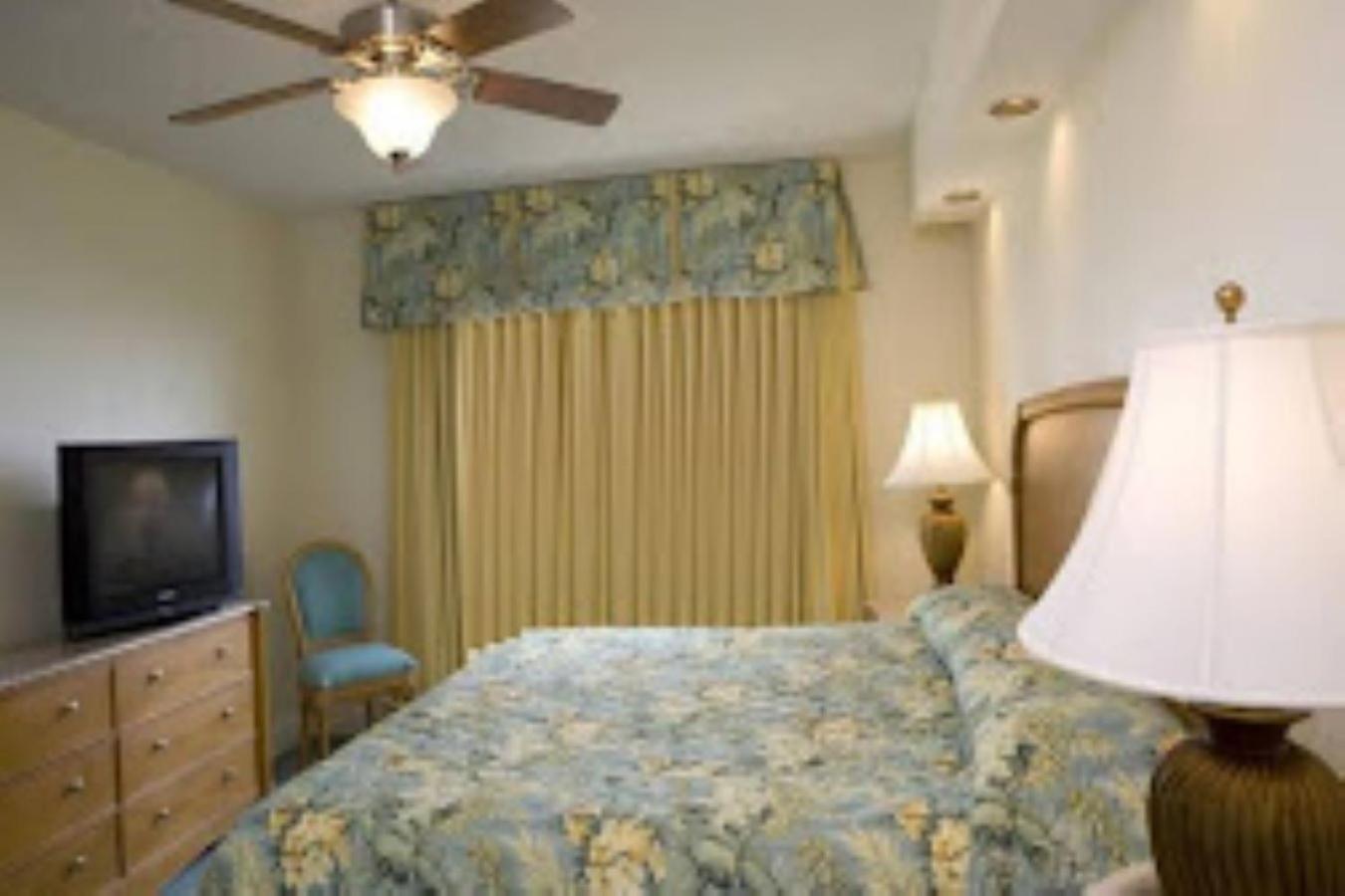 Ft Lauderdale Beach resort photo 11