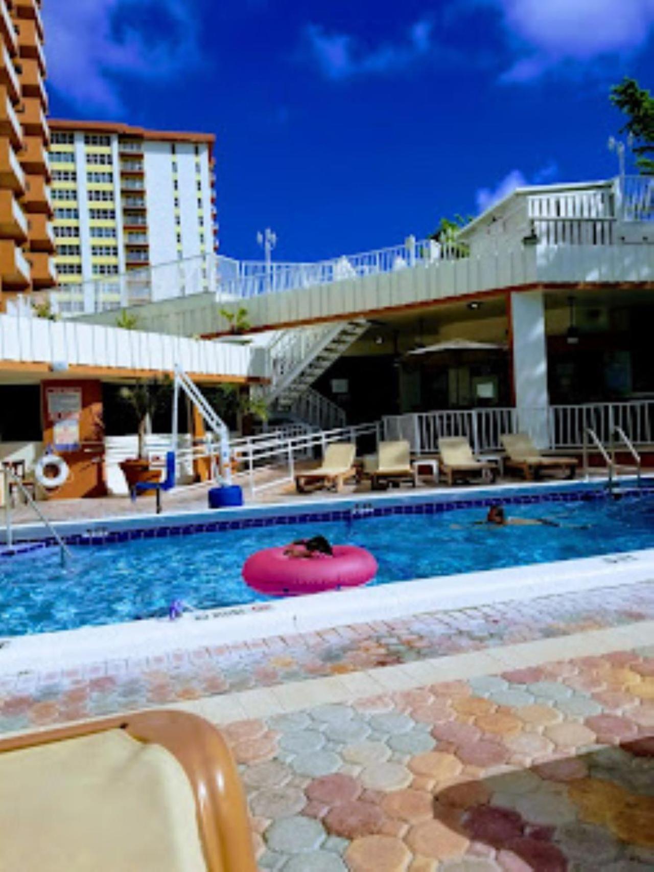Ft Lauderdale Beach resort photo 6