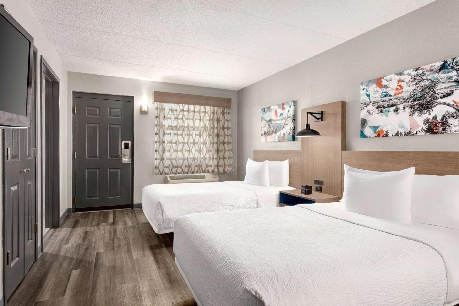 La Quinta Inn by Wyndham Temple photo 14