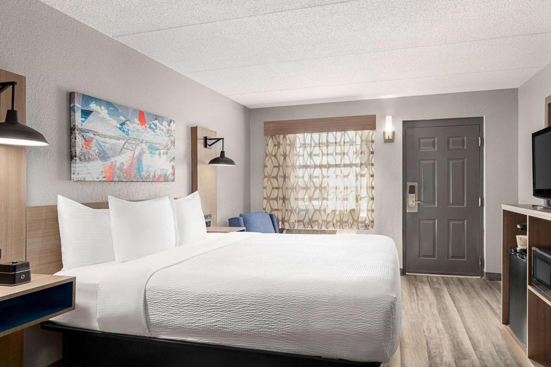 La Quinta Inn by Wyndham Temple photo 15