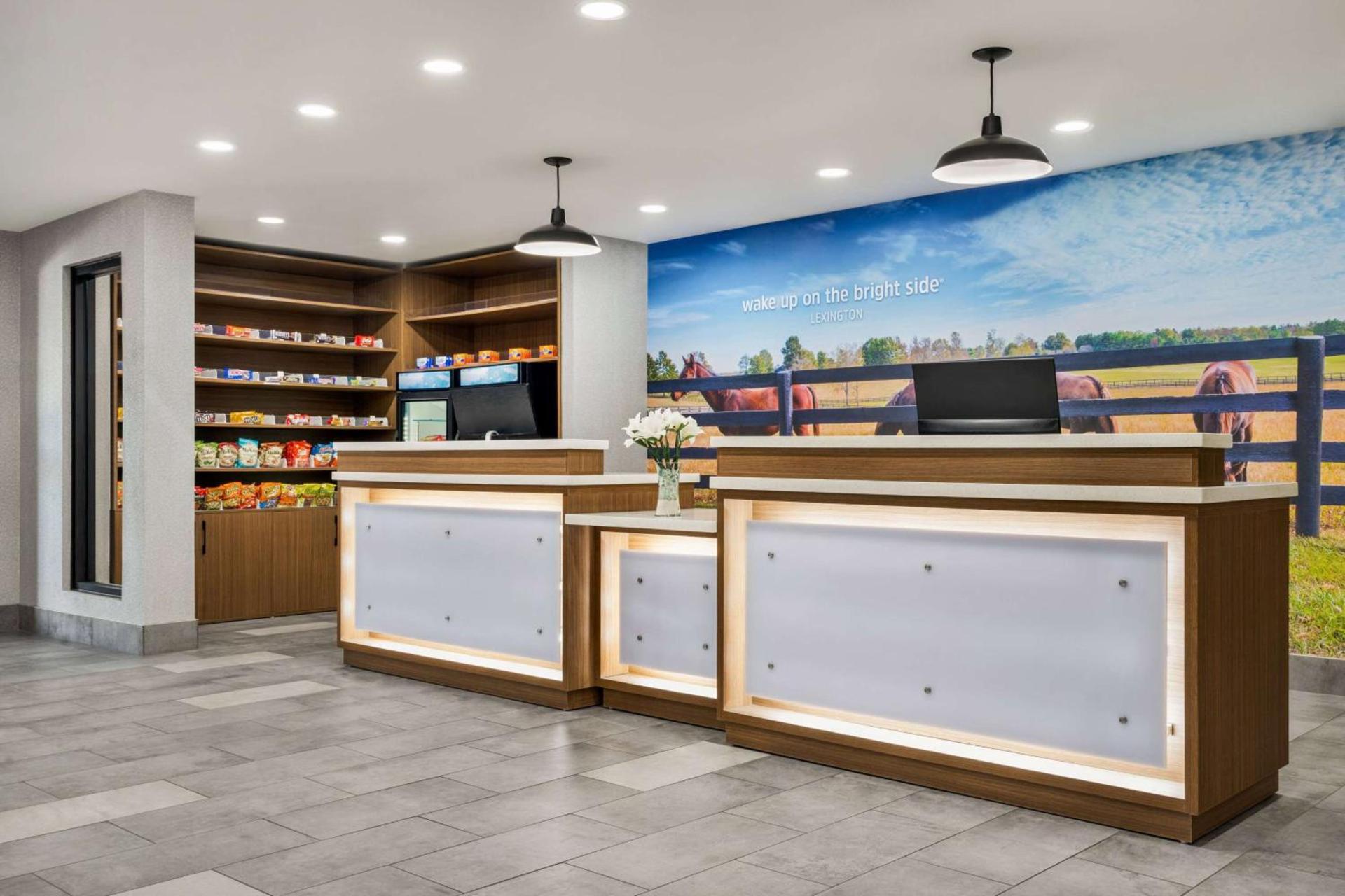 La Quinta Inn Lexington-Horse Park photo 3