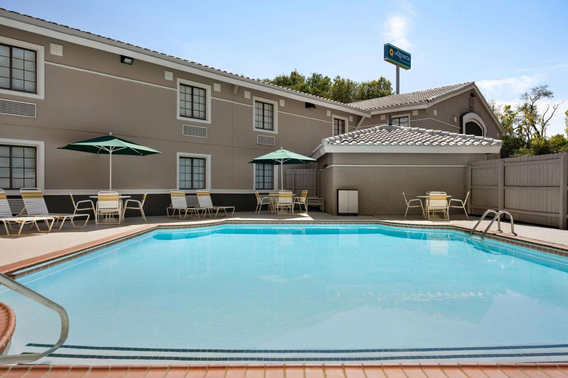 La Quinta Inn Lexington-Horse Park photo 6