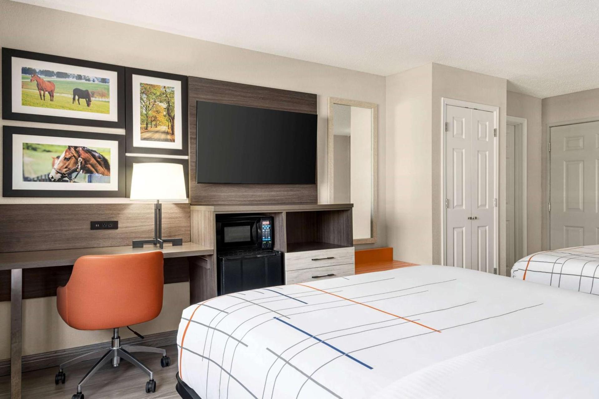 La Quinta Inn Lexington-Horse Park photo 9
